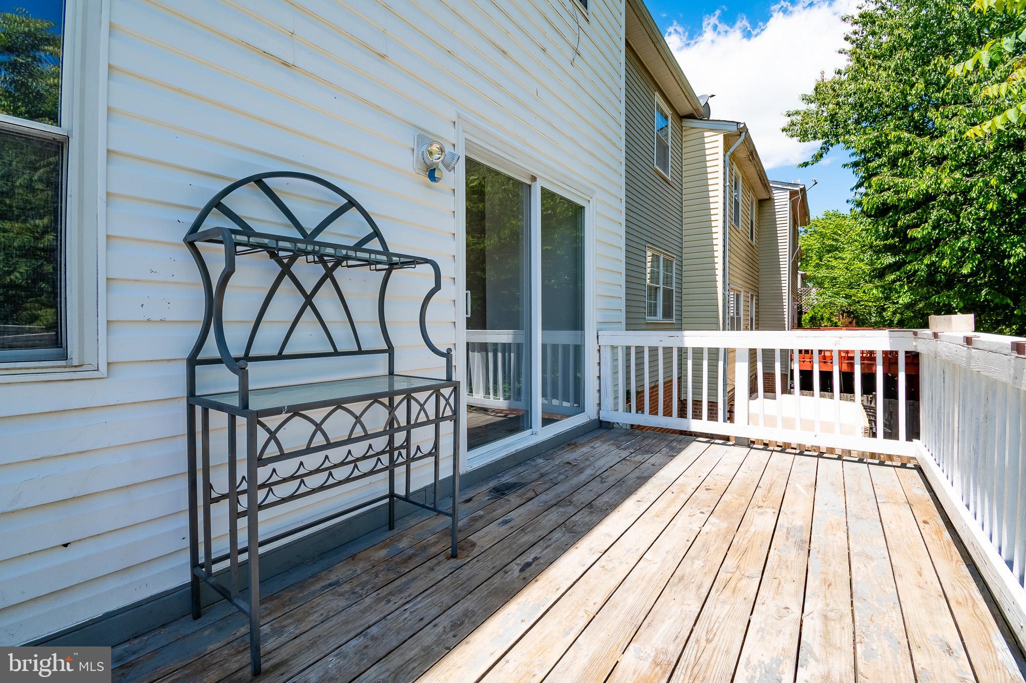 POINT OF WOODS - Residential