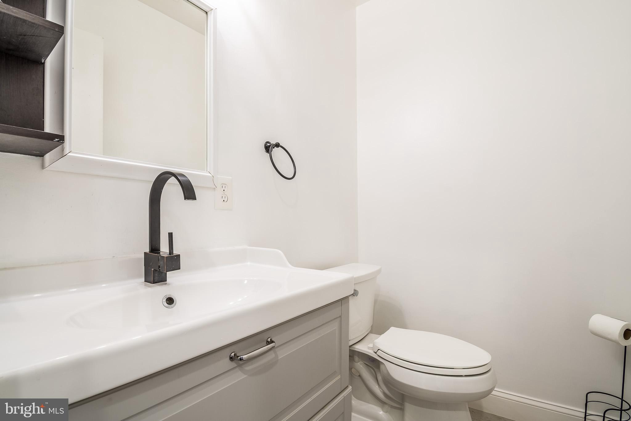 POINT OF WOODS - Residential