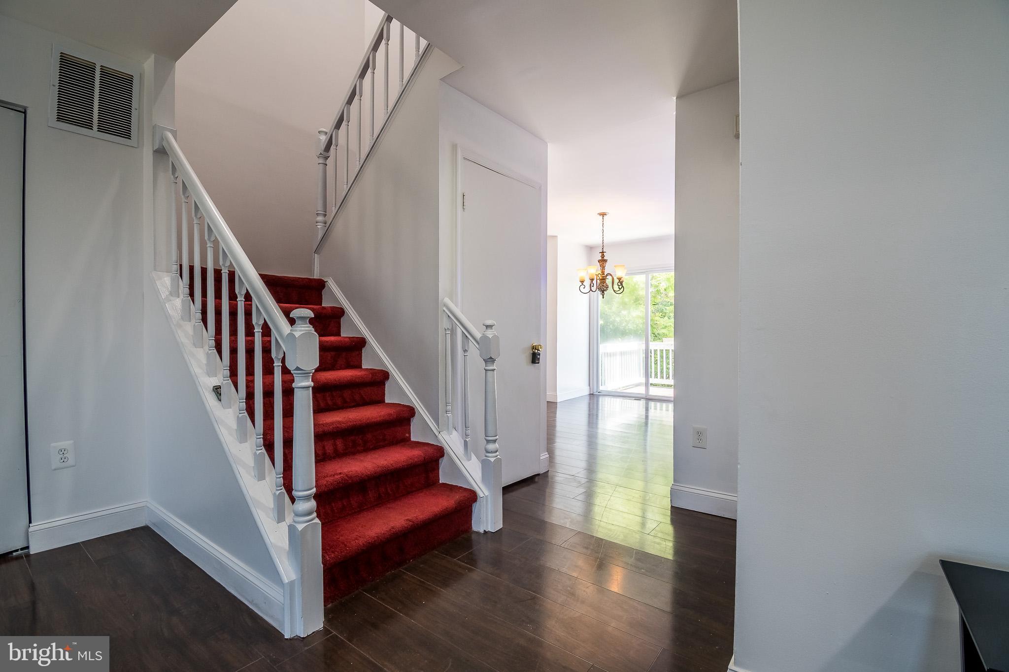 POINT OF WOODS - Residential