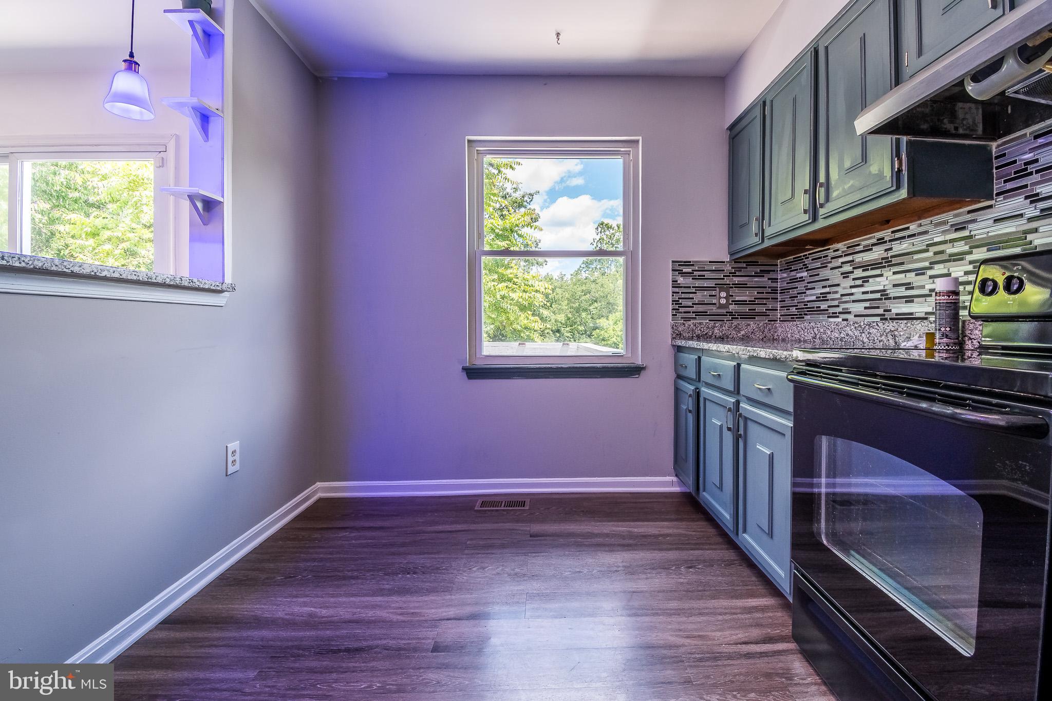 POINT OF WOODS - Residential