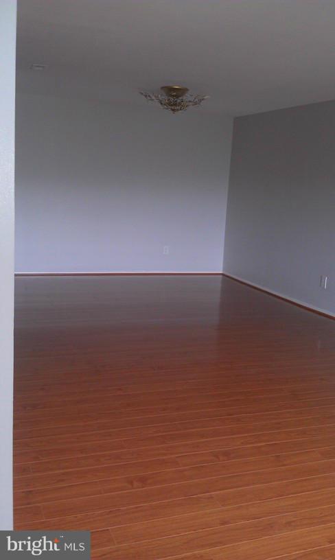 TREEBROOKE CONDOMINIUM - Residential Lease