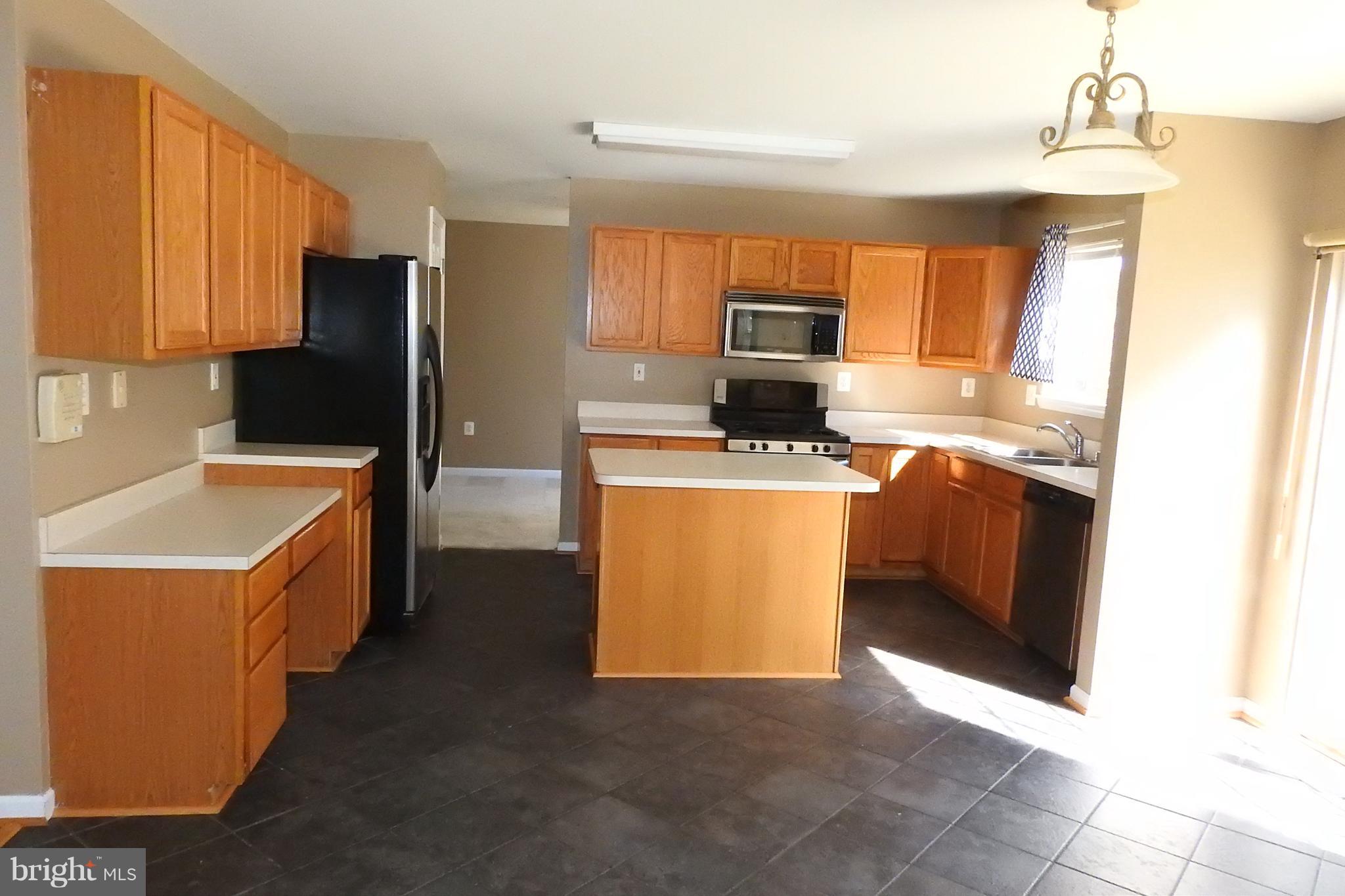 STONERIDGE OVERLOOK - Residential