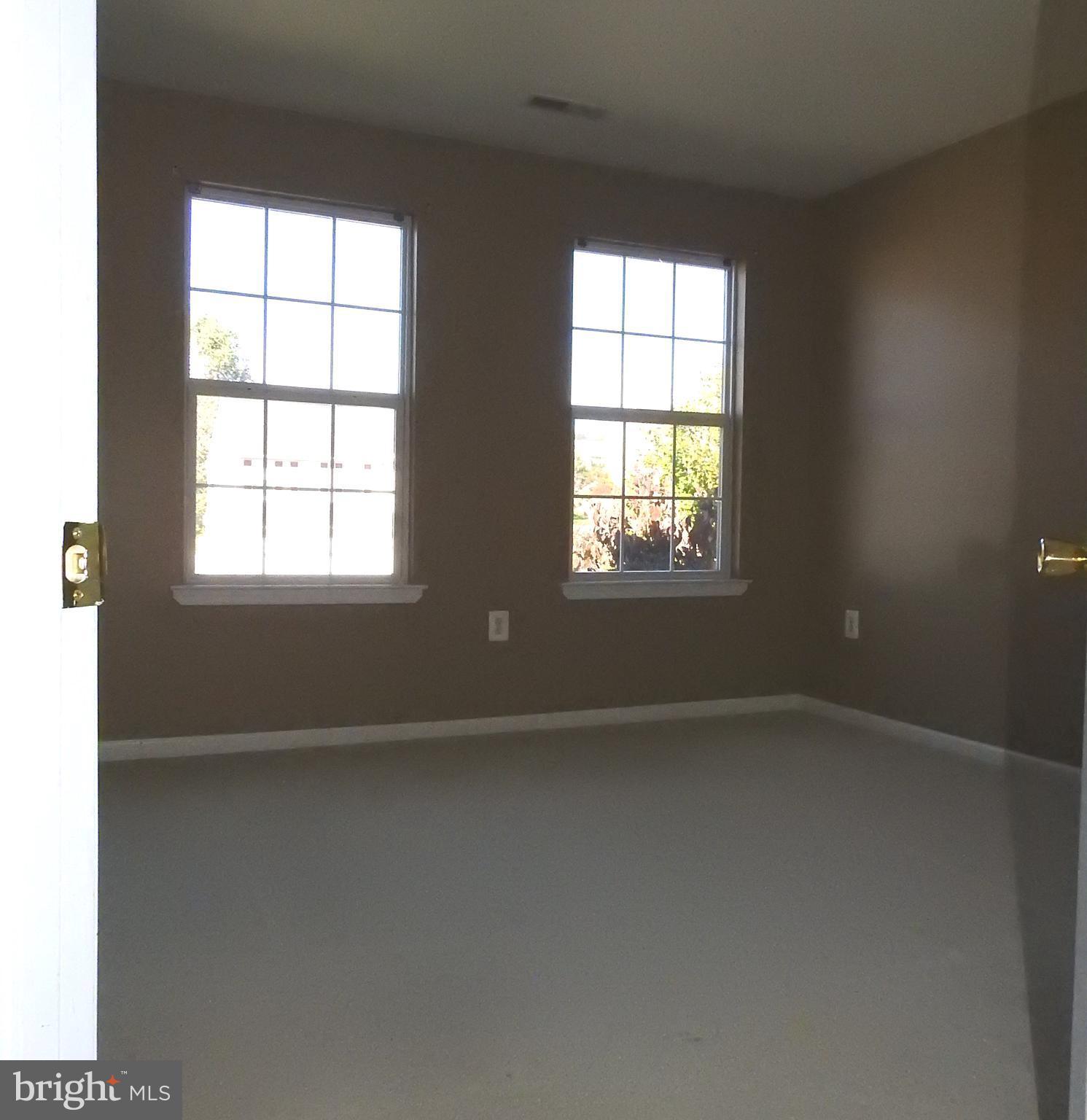 STONERIDGE OVERLOOK - Residential