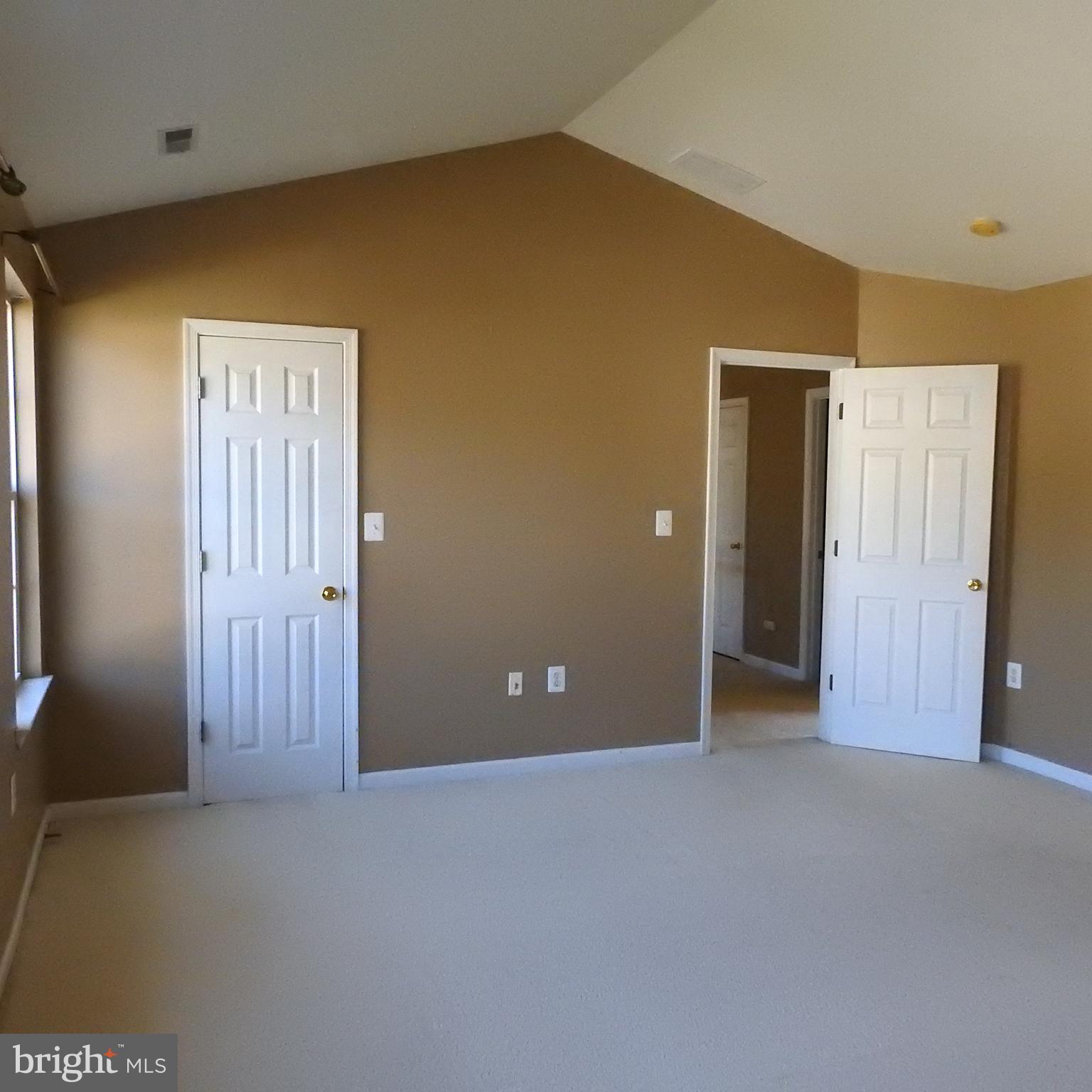 STONERIDGE OVERLOOK - Residential