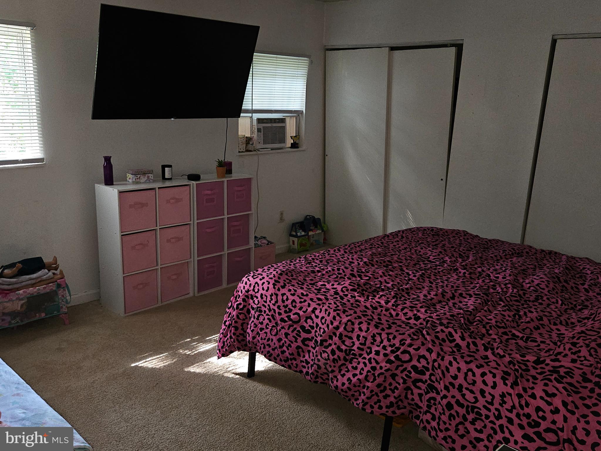 OAKMONT - Residential