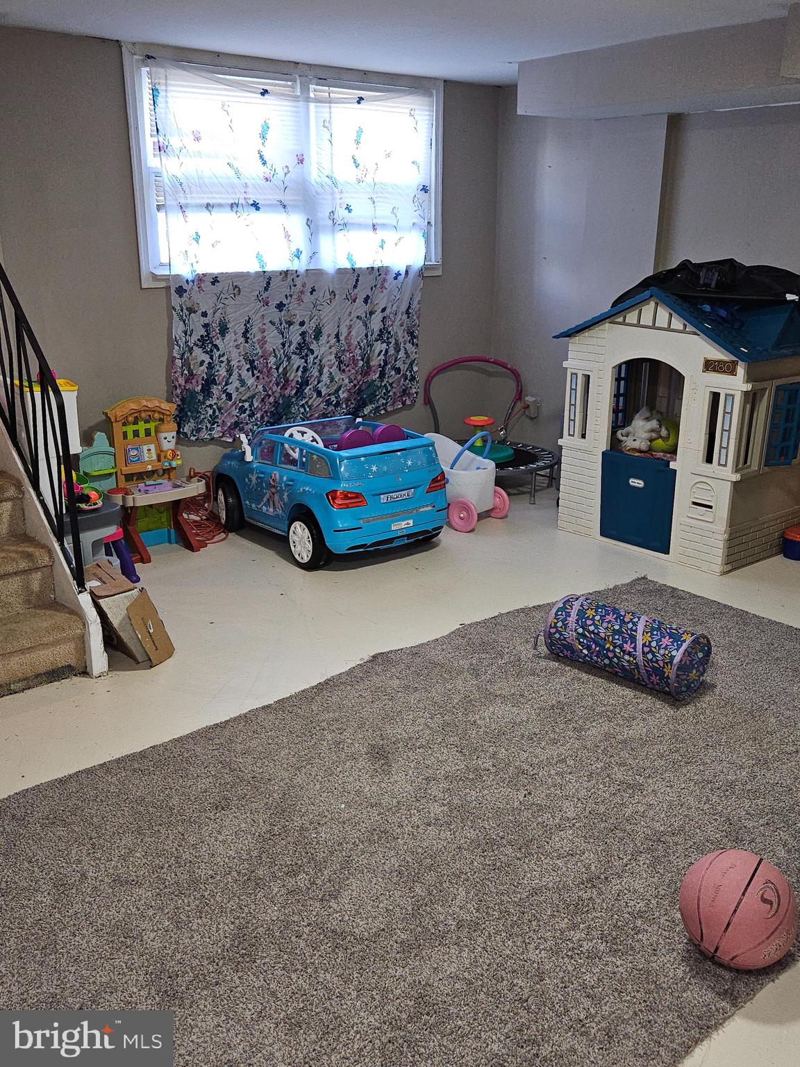 OAKMONT - Residential