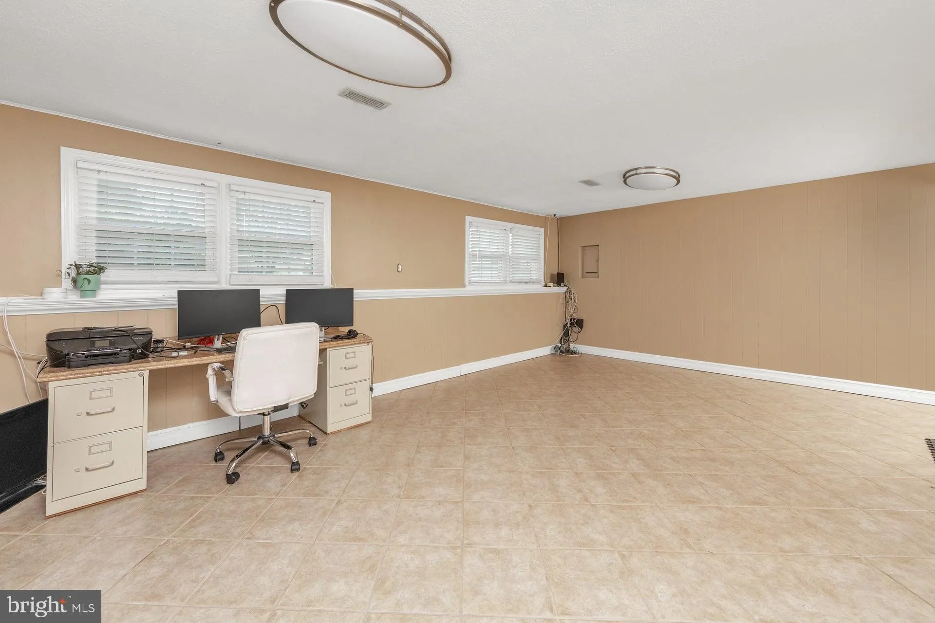 West Deptford, New Jersey 08096, United States, 4 Bedrooms Bedrooms, ,2 BathroomsBathrooms,Residential,Active,185971