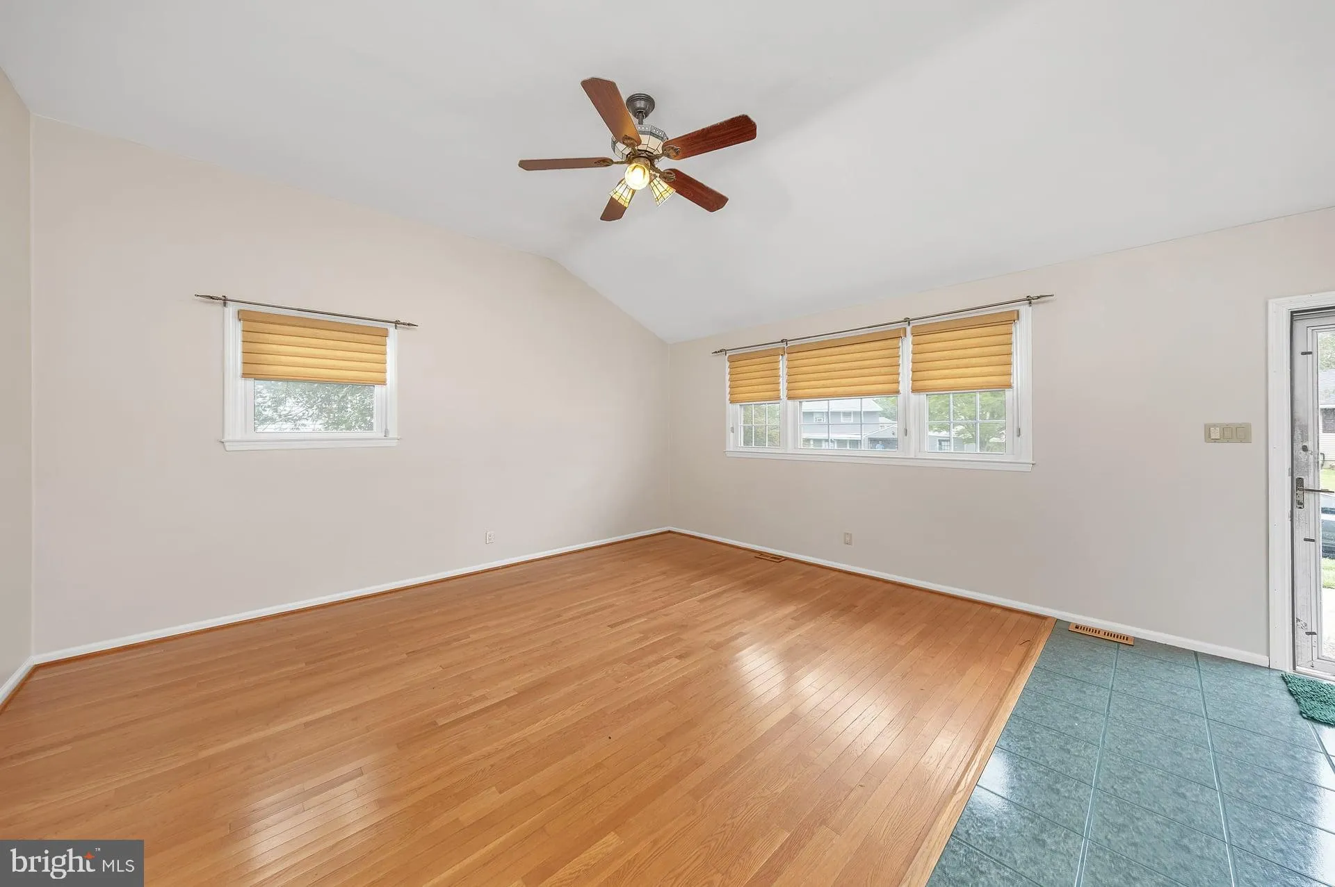 West Deptford, New Jersey 08096, United States, 4 Bedrooms Bedrooms, ,2 BathroomsBathrooms,Residential,Active,185971