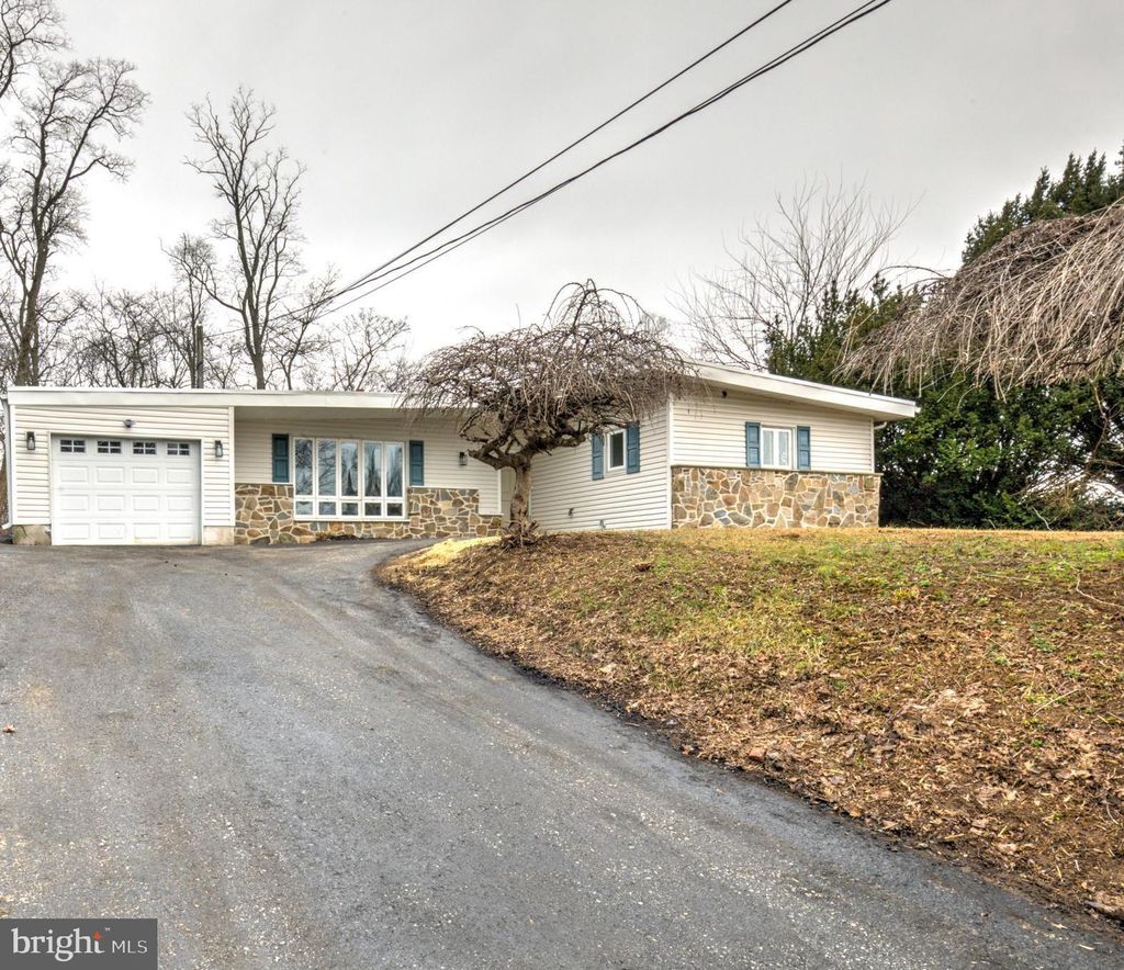 Photo of 904 S Chester Road, WEST CHESTER, PA 19382 (MLS # PACT2114238)