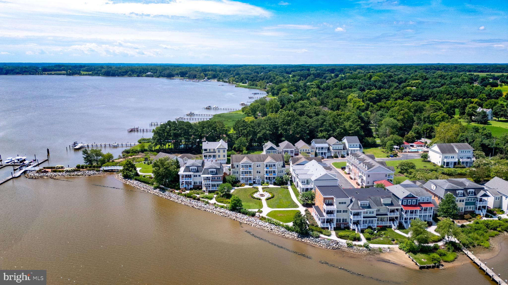 102 LITTLE HARBOR WAY