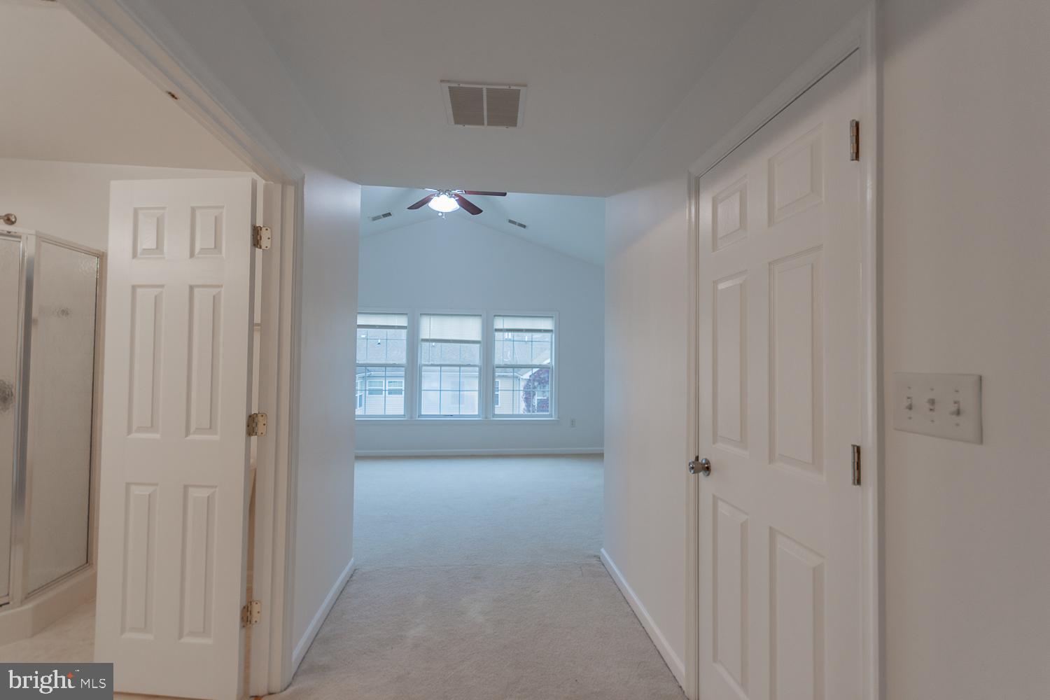 PLEASANT VIEW - Residential Lease