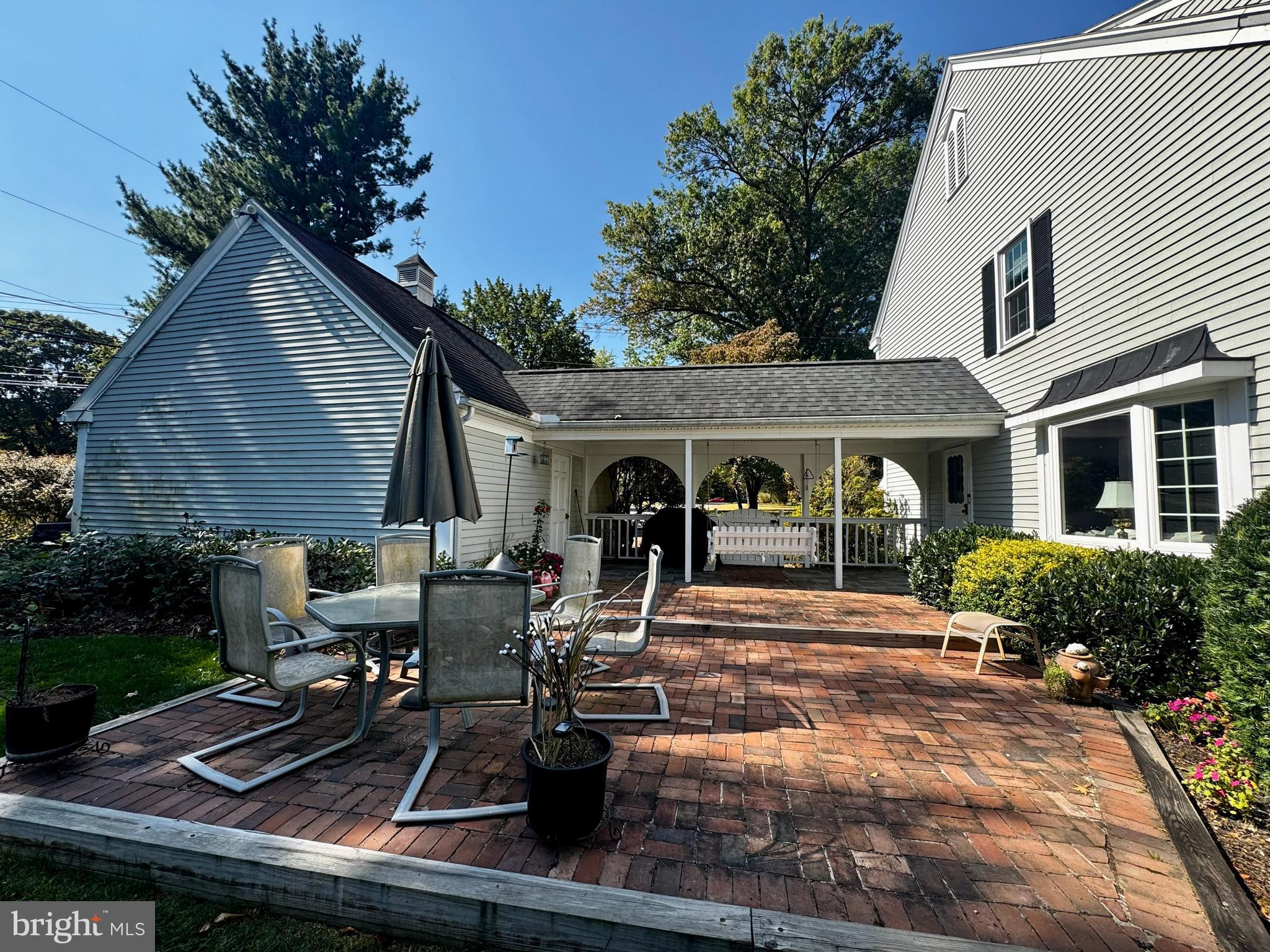 POINT RIDGE FARMS - Residential