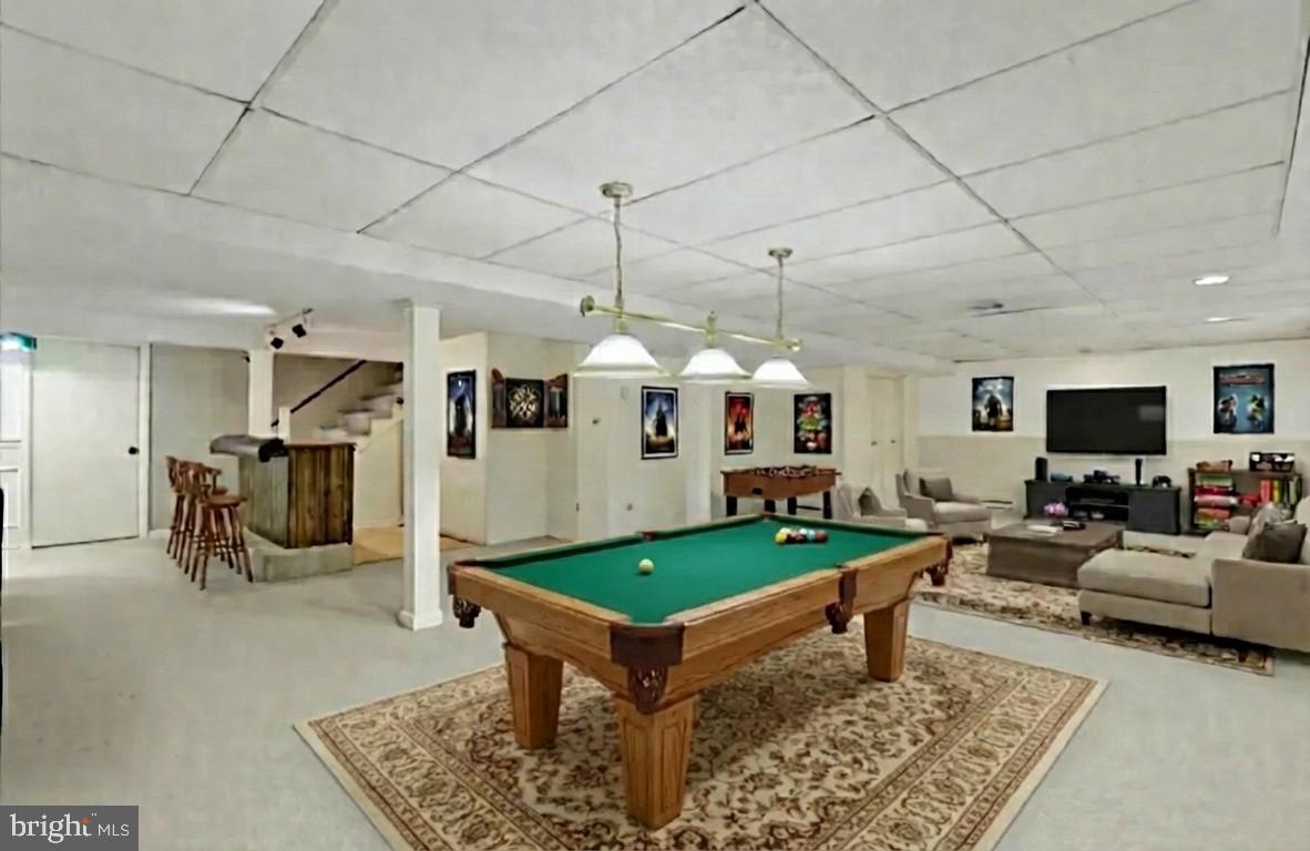 POINT RIDGE FARMS - Residential