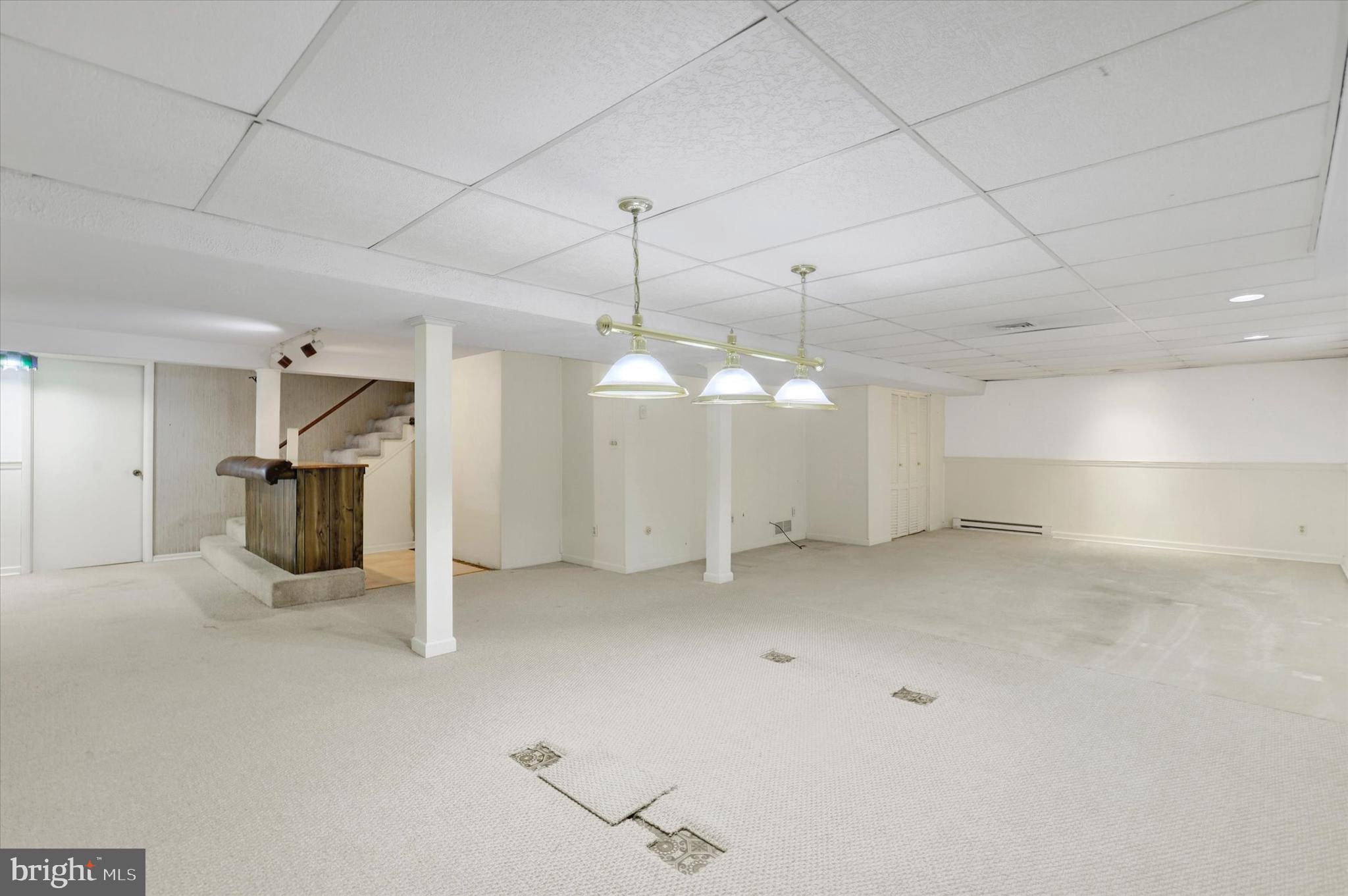 POINT RIDGE FARMS - Residential