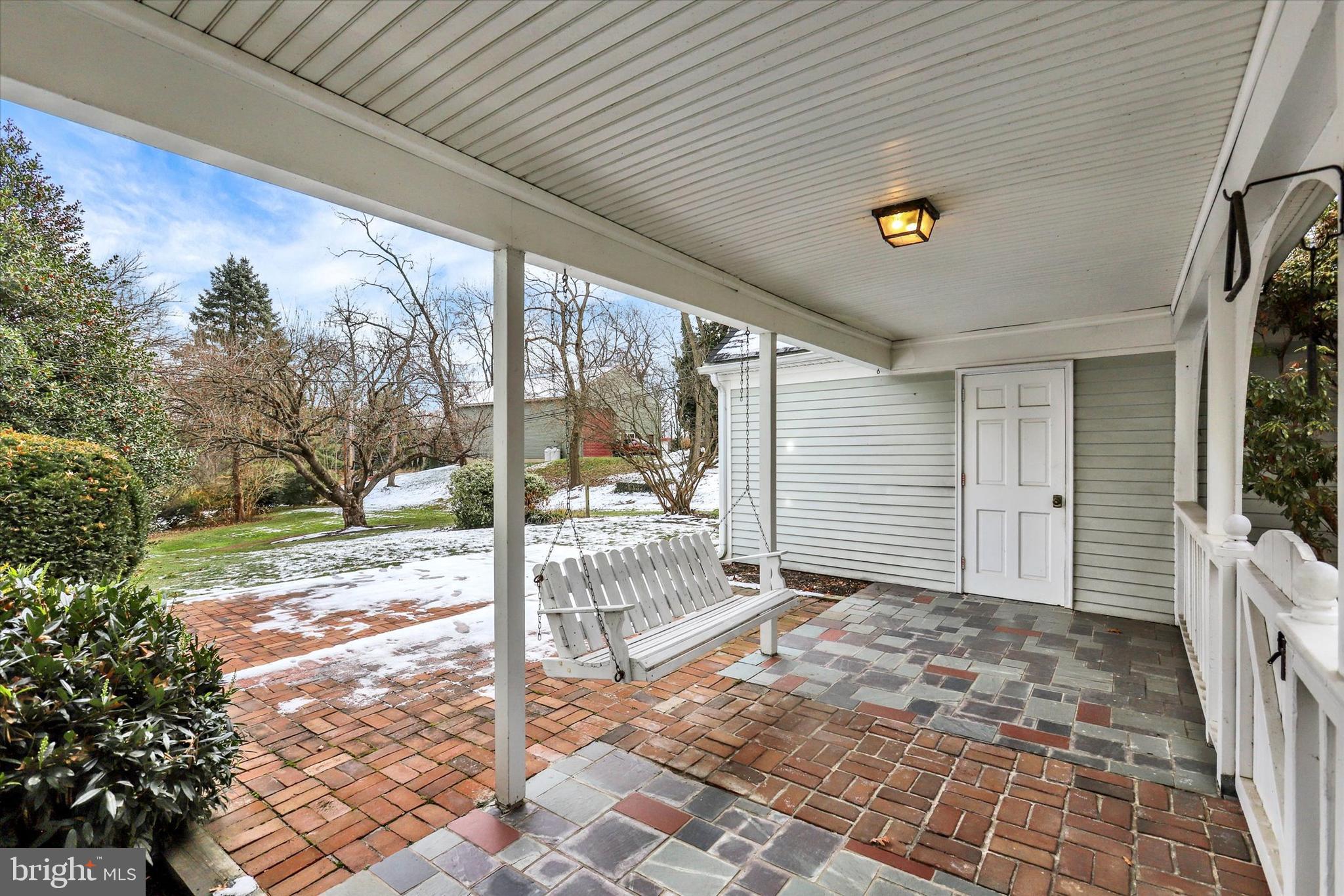 POINT RIDGE FARMS - Residential