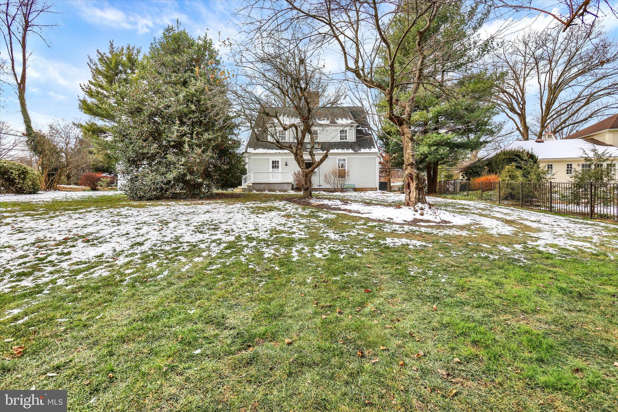 POINT RIDGE FARMS - Residential