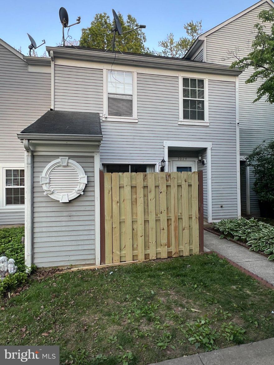 Welcome home! Cozy well maintained townhouse with open living room and dining room layout perfect for relaxing includes washer/dryer in unit on upper level. Main bedroom with walk in closet. Close to downtown Olney fitness center, shopping, grocery stores, restaurants. Convenient parking spot, pool and tennis courts you can enjoy this summer included in fees. Lawn maintenance also included in fees. Located with easy access to main transportation routes to Washington, DC and Baltimore.