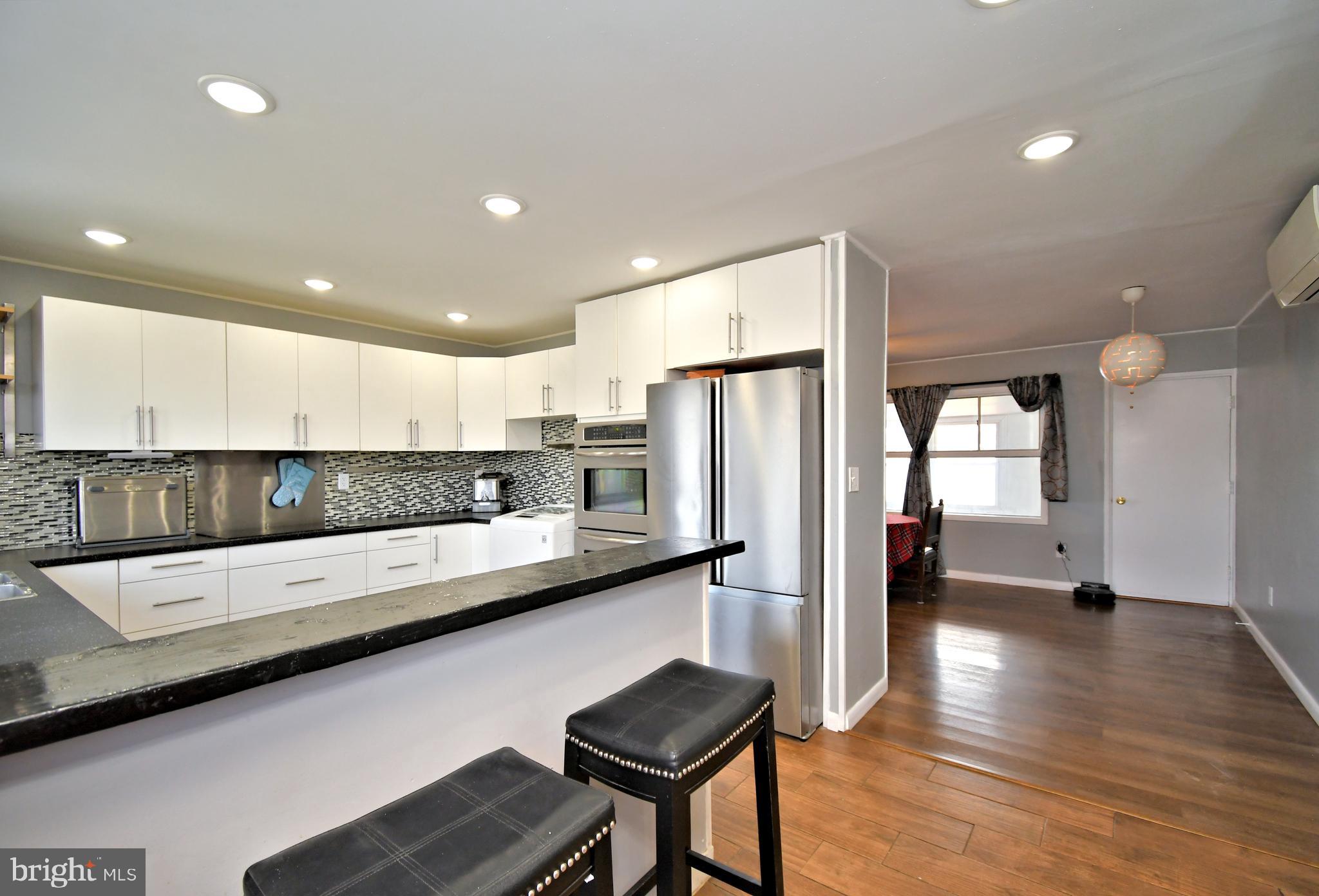 INDIAN CREEK - Residential