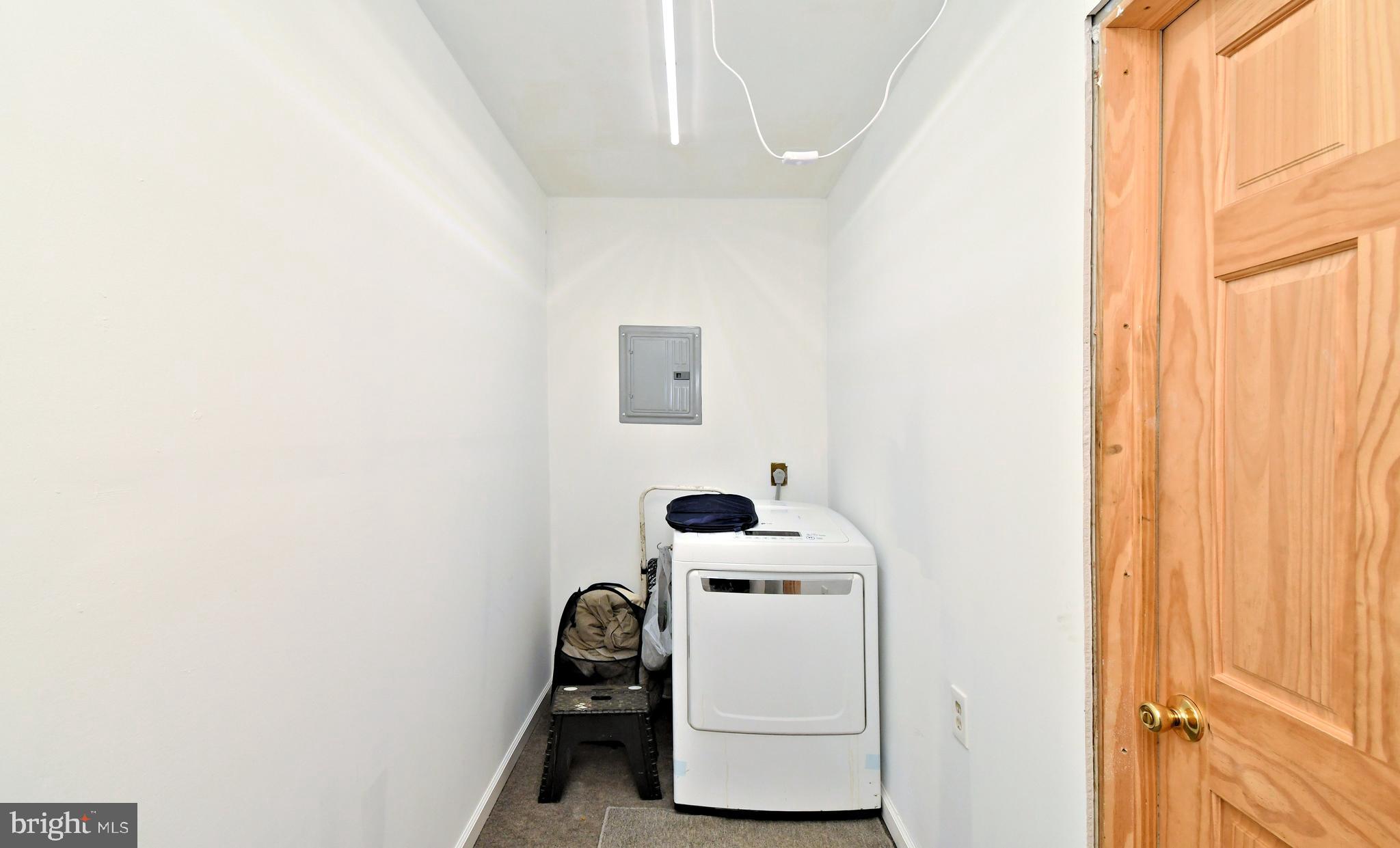 INDIAN CREEK - Residential