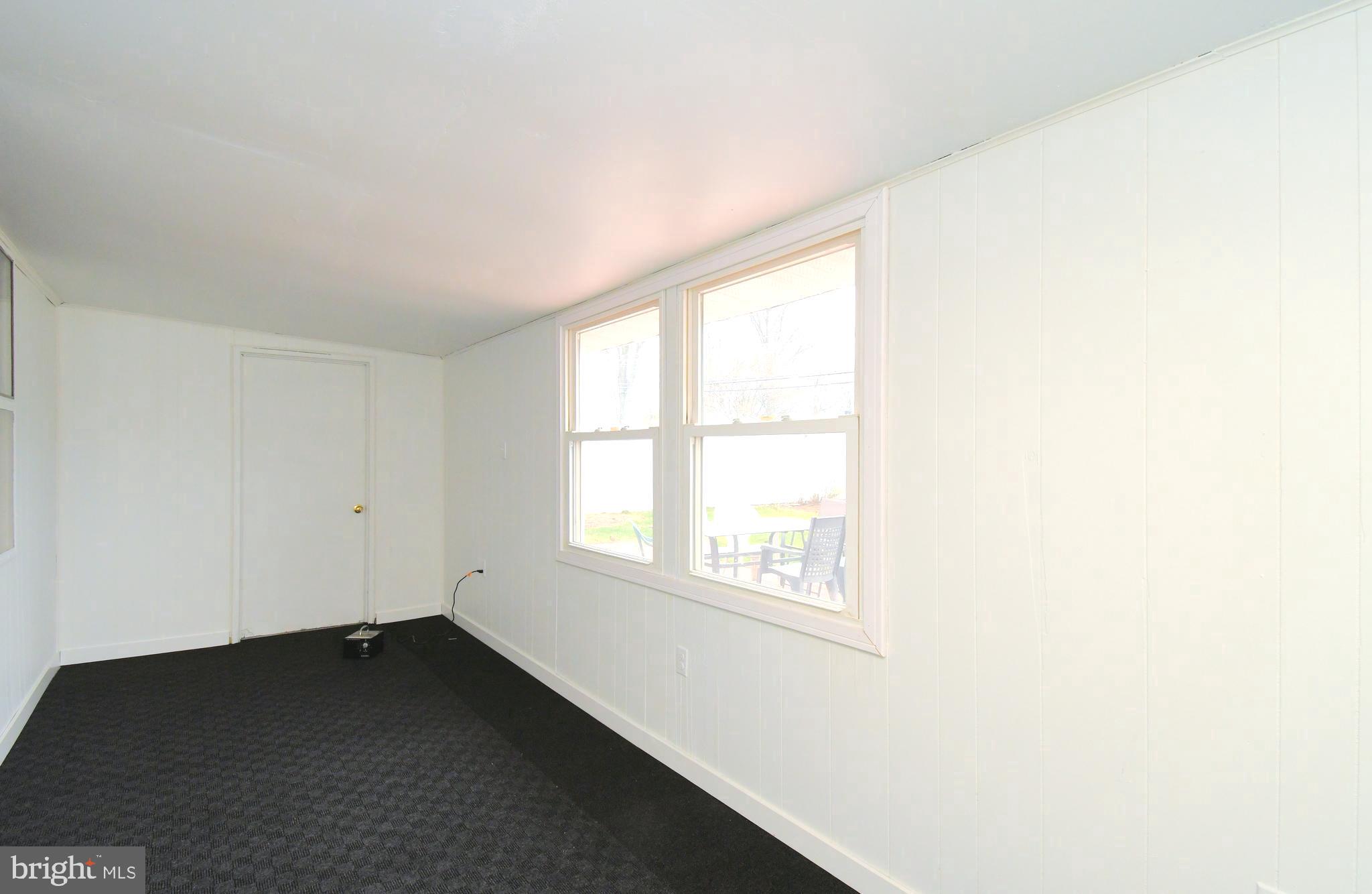 INDIAN CREEK - Residential