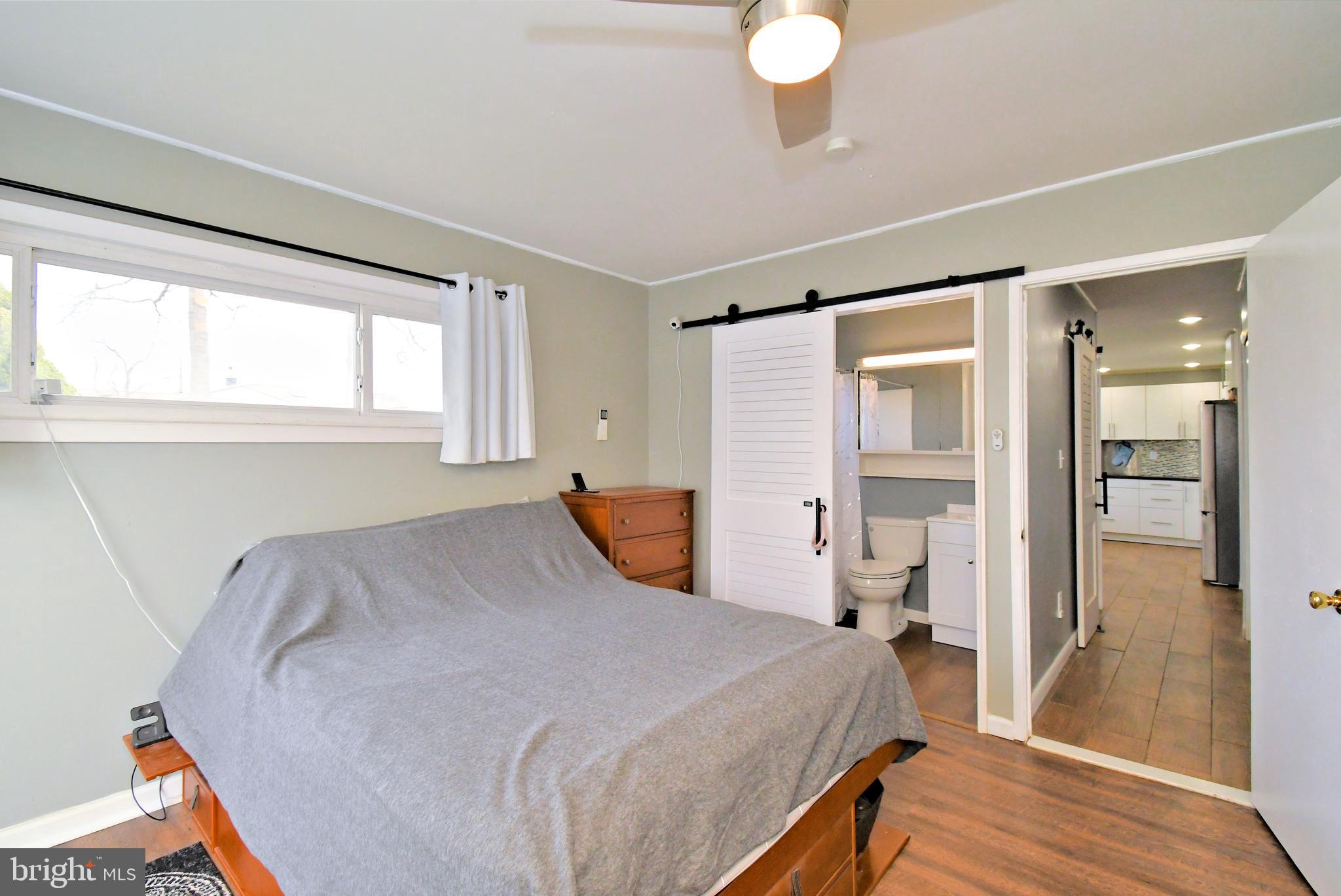 INDIAN CREEK - Residential