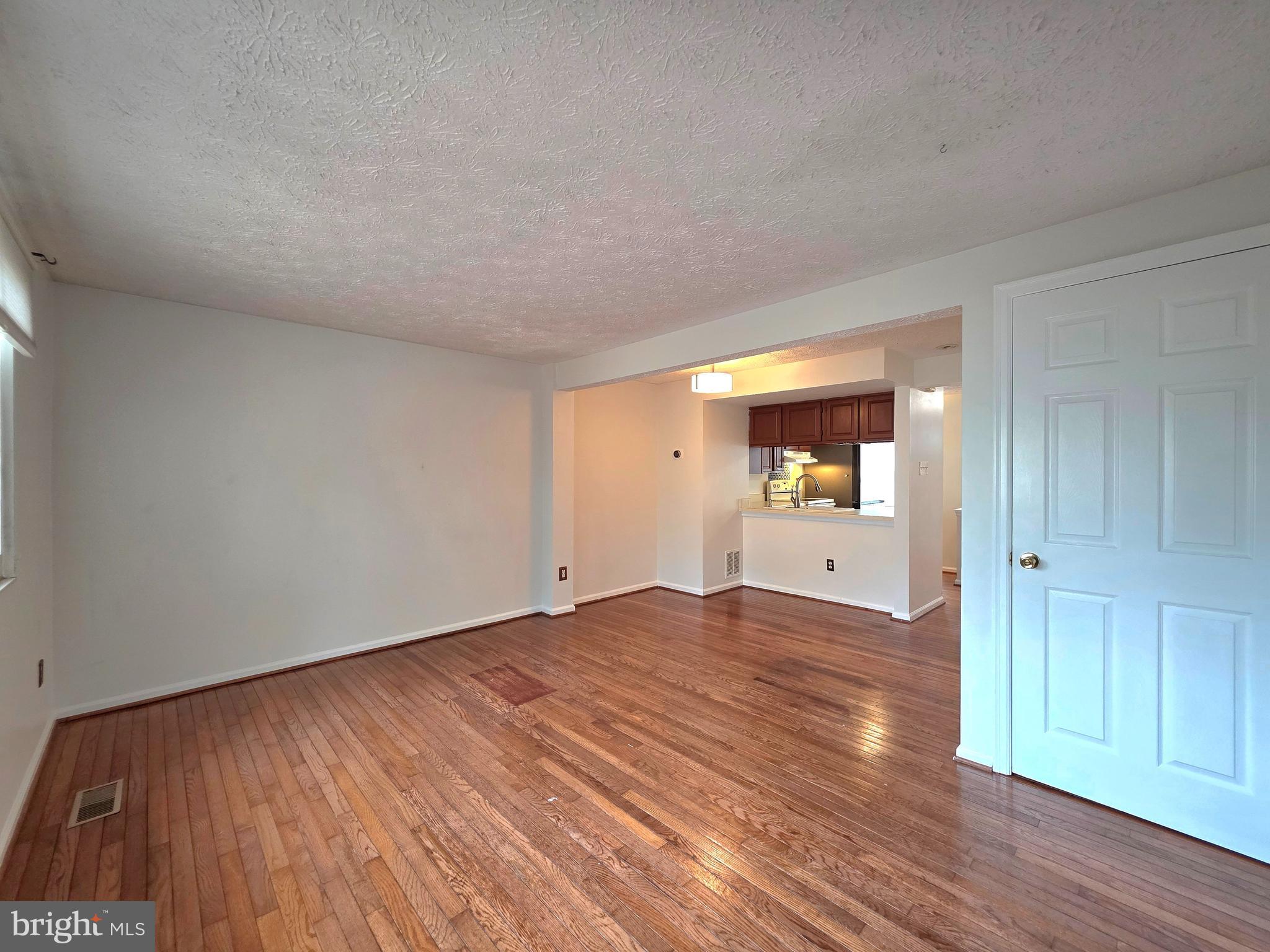 NEWINGTON HEIGHTS - Residential Lease