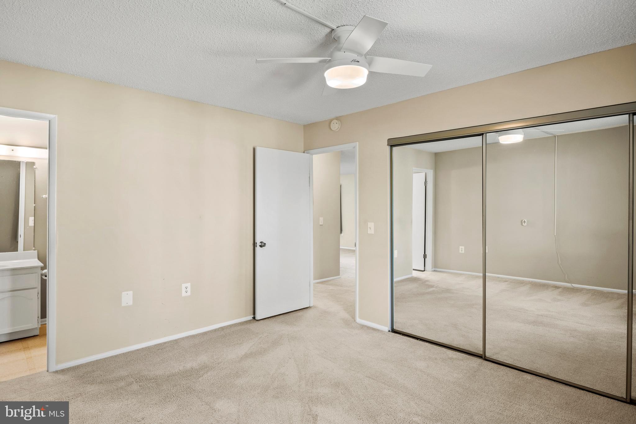 LEISURE WORLD - Residential