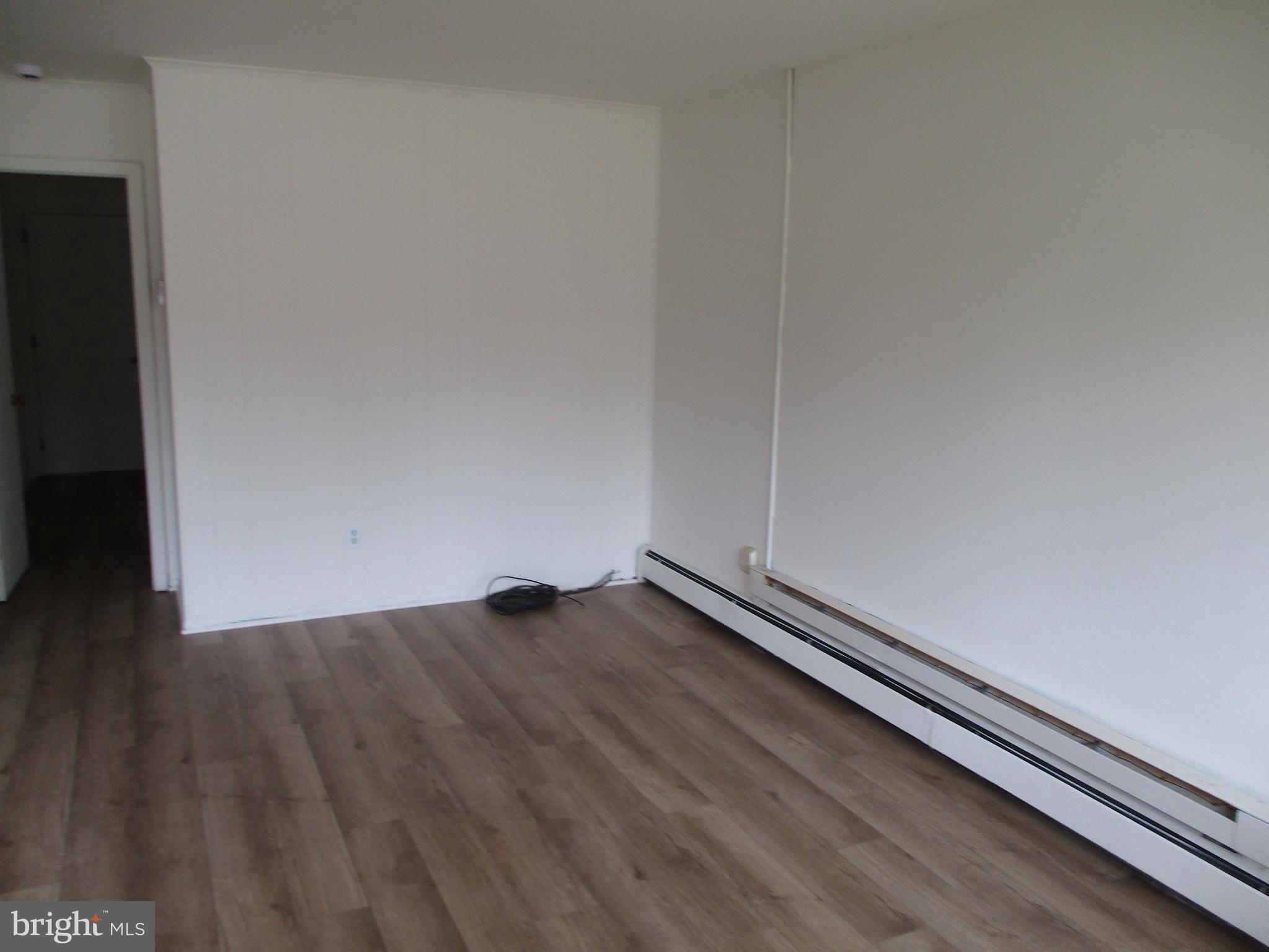 HAMPTONS OF BRIGHTWOOD - Residential Lease