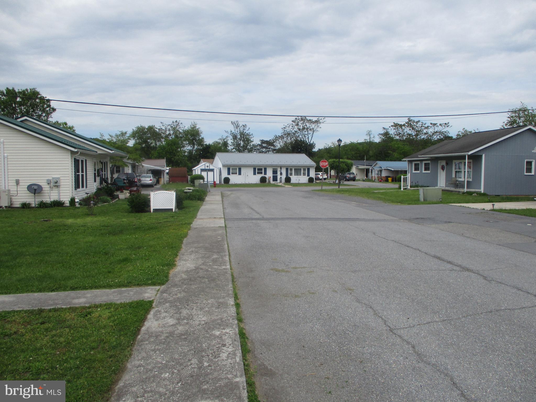 HAMPTONS OF BRIGHTWOOD - Residential Lease