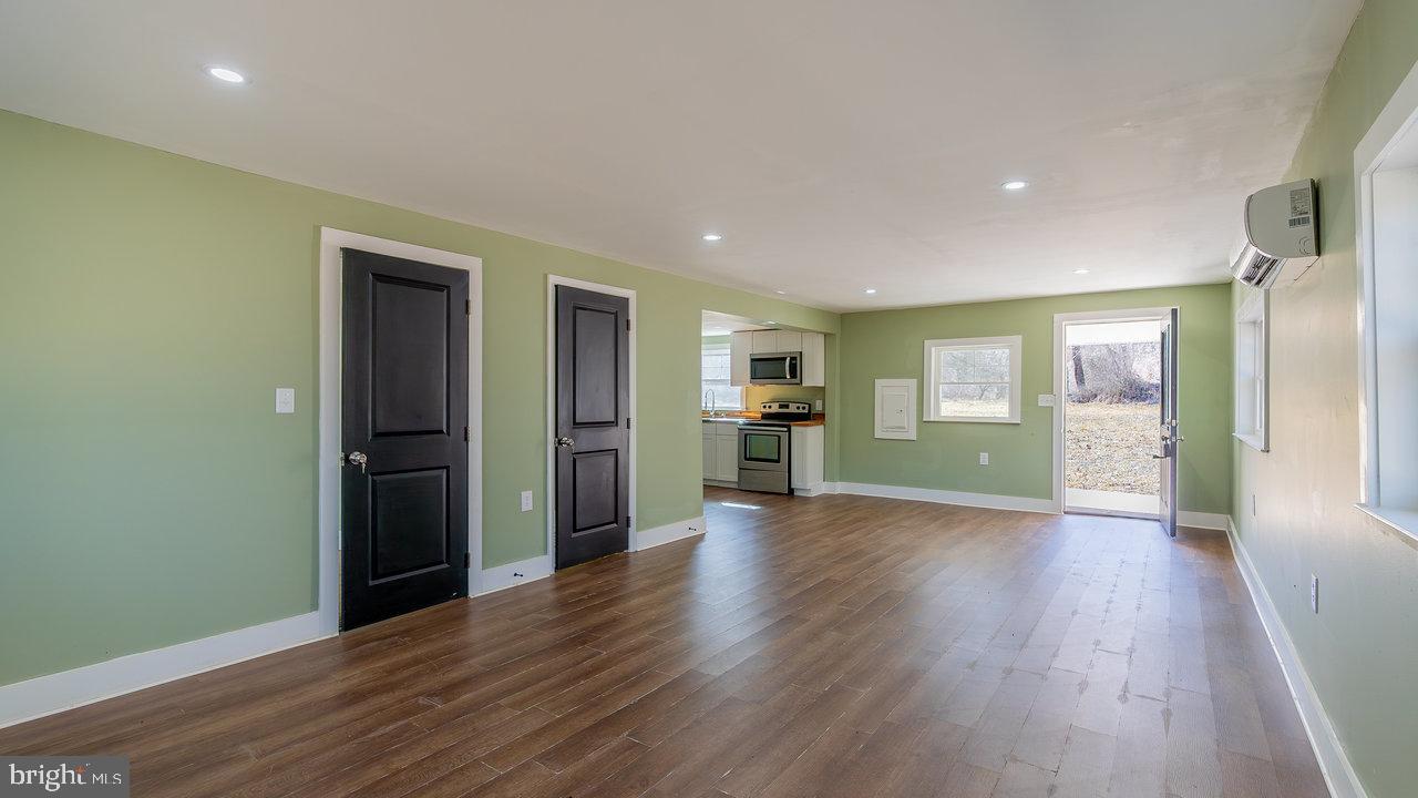 NONE-UNRESTRICTED - Residential