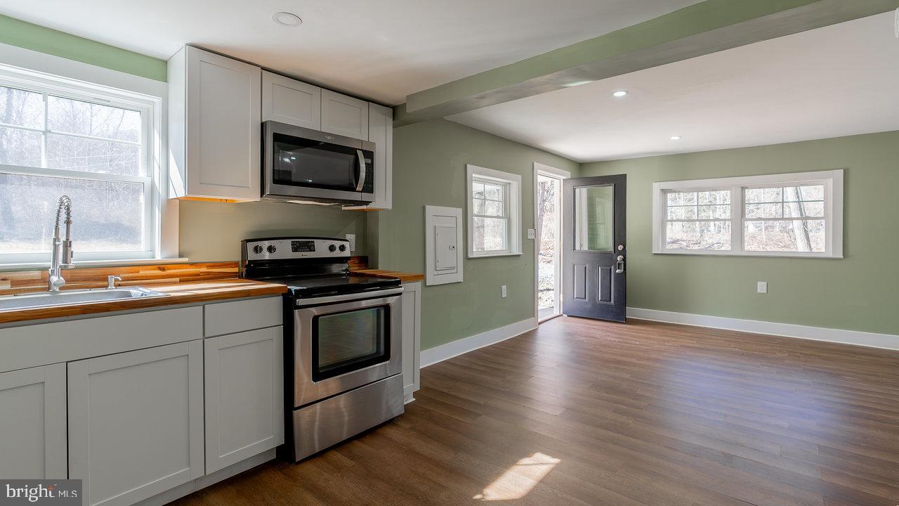 NONE-UNRESTRICTED - Residential