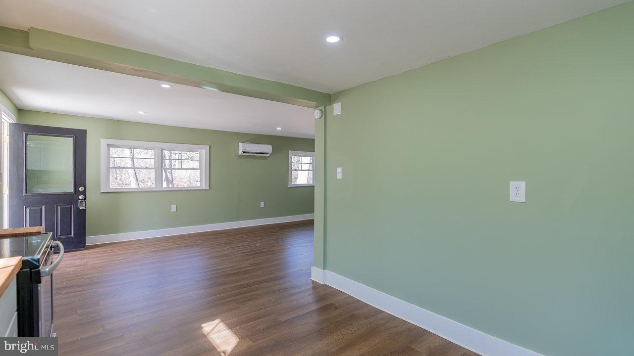 NONE-UNRESTRICTED - Residential