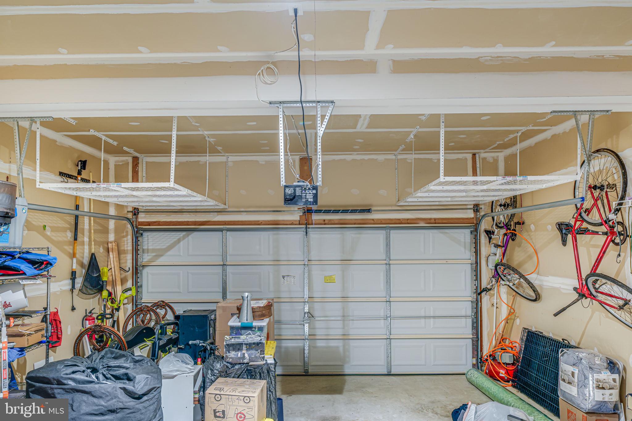 HOPE HILL CROSSING - Residential