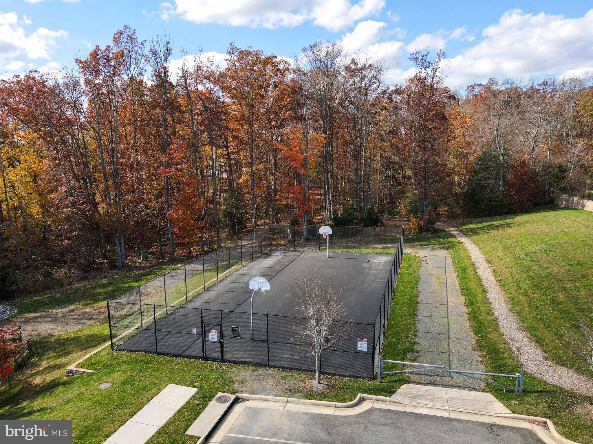 HOPE HILL CROSSING - Residential