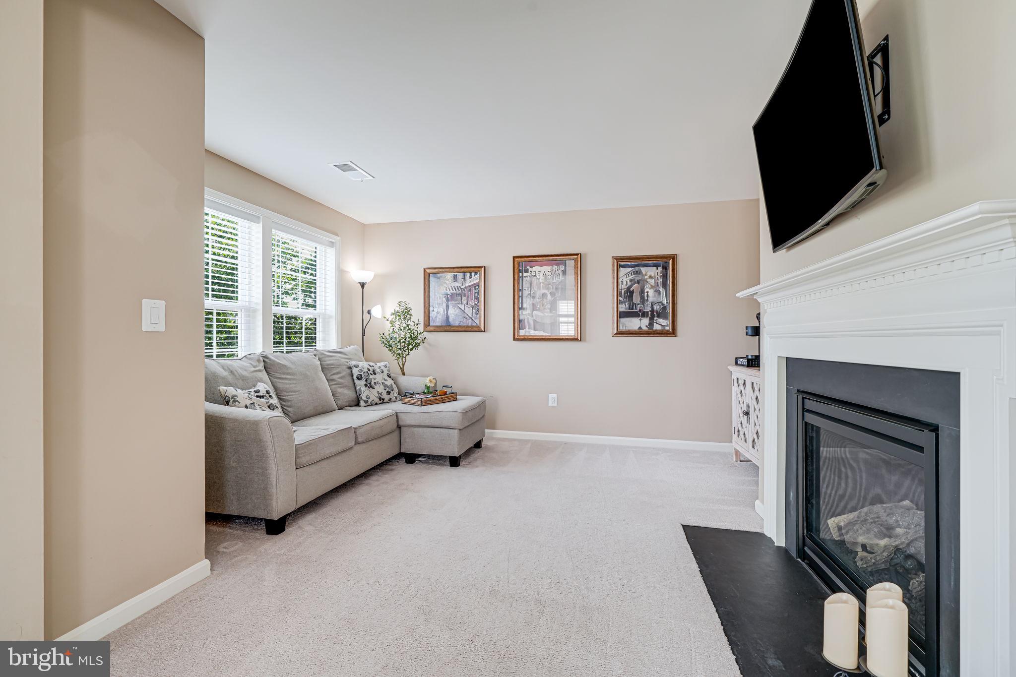 HOPE HILL CROSSING - Residential