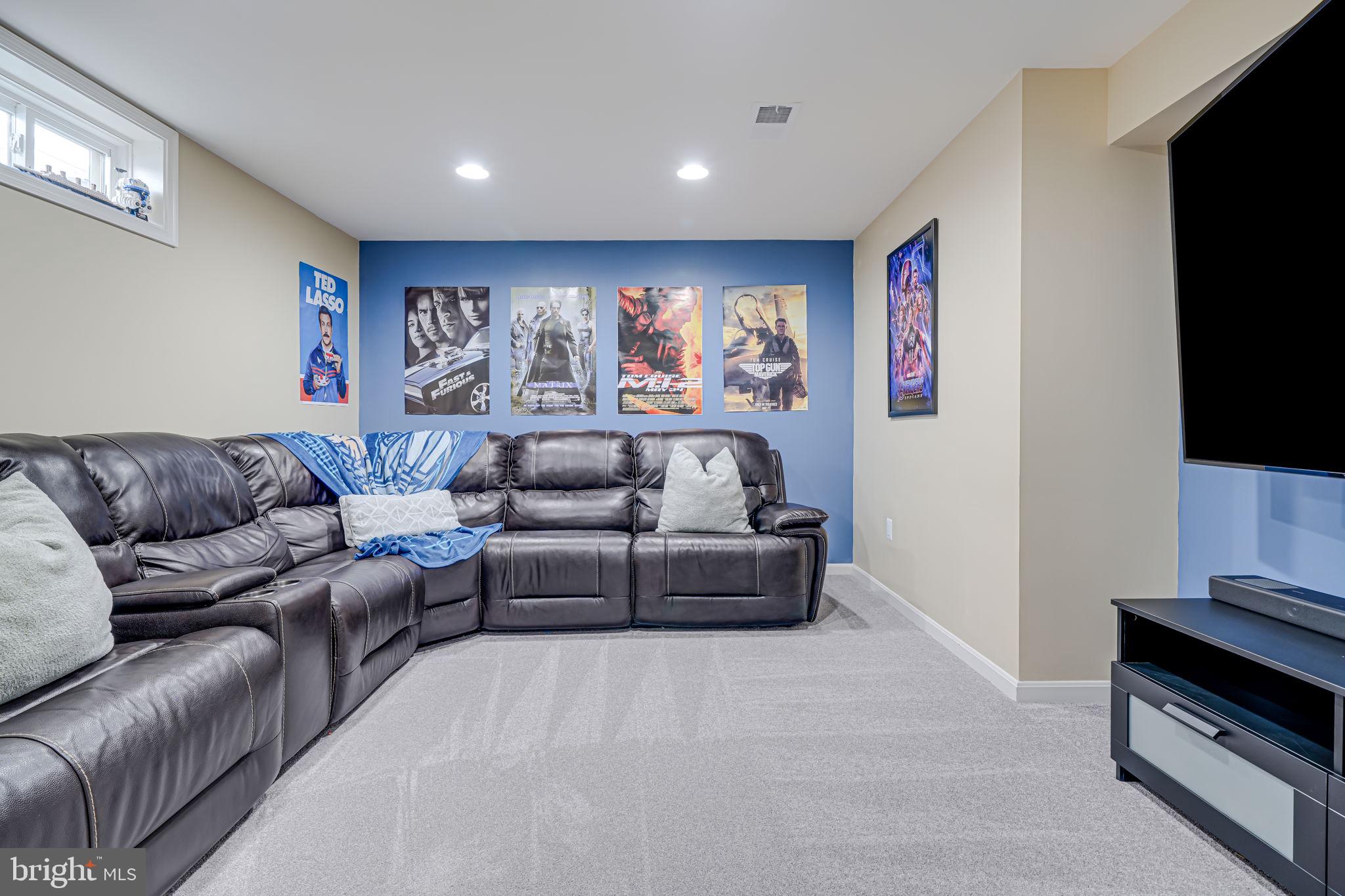 HOPE HILL CROSSING - Residential