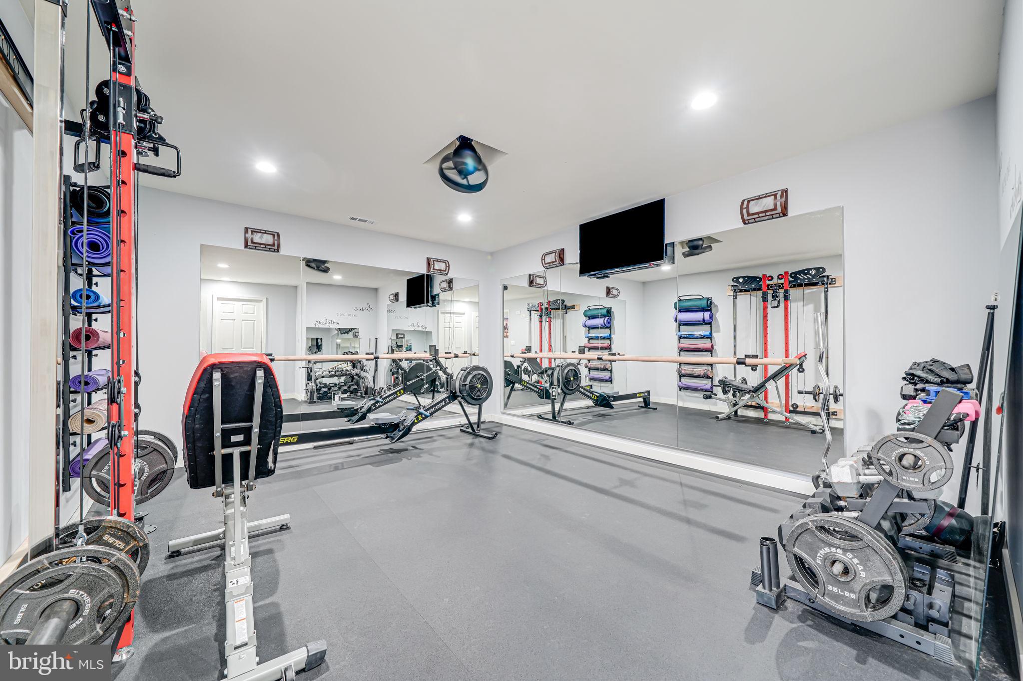 HOPE HILL CROSSING - Residential