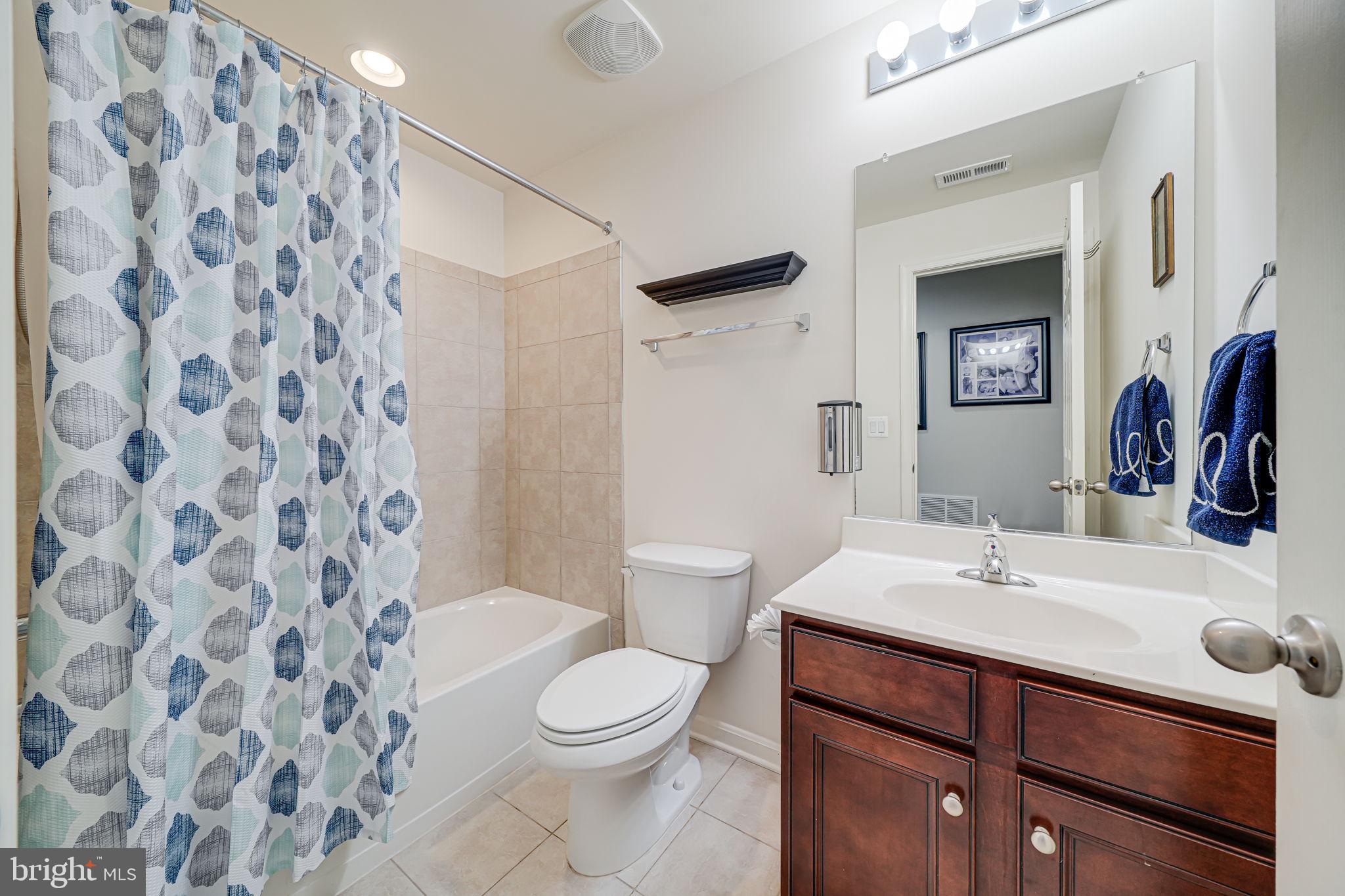 HOPE HILL CROSSING - Residential