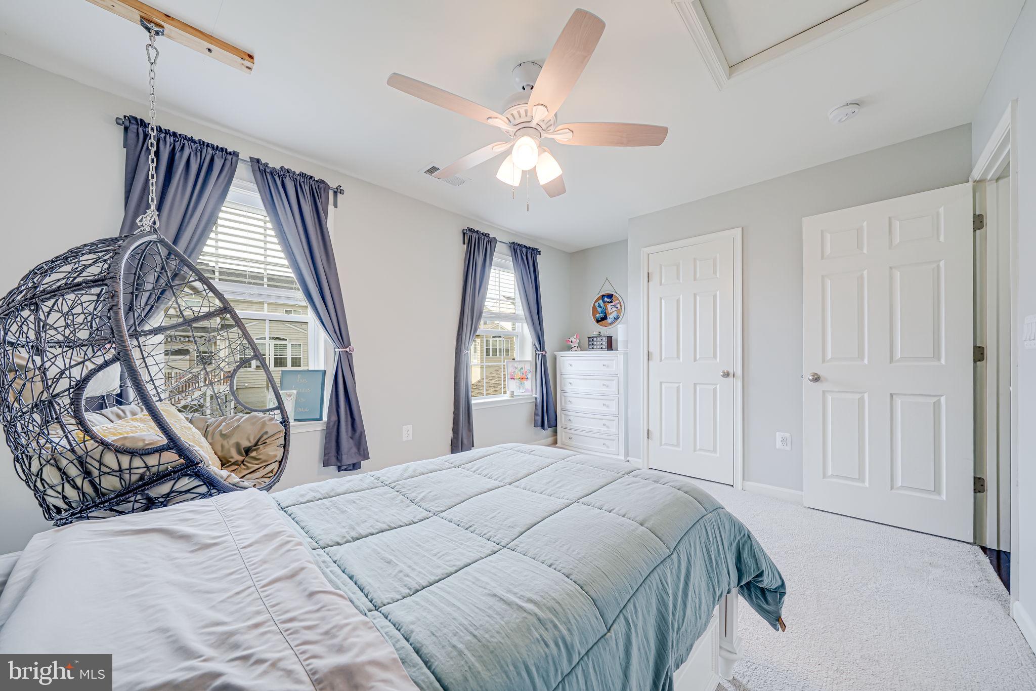 HOPE HILL CROSSING - Residential