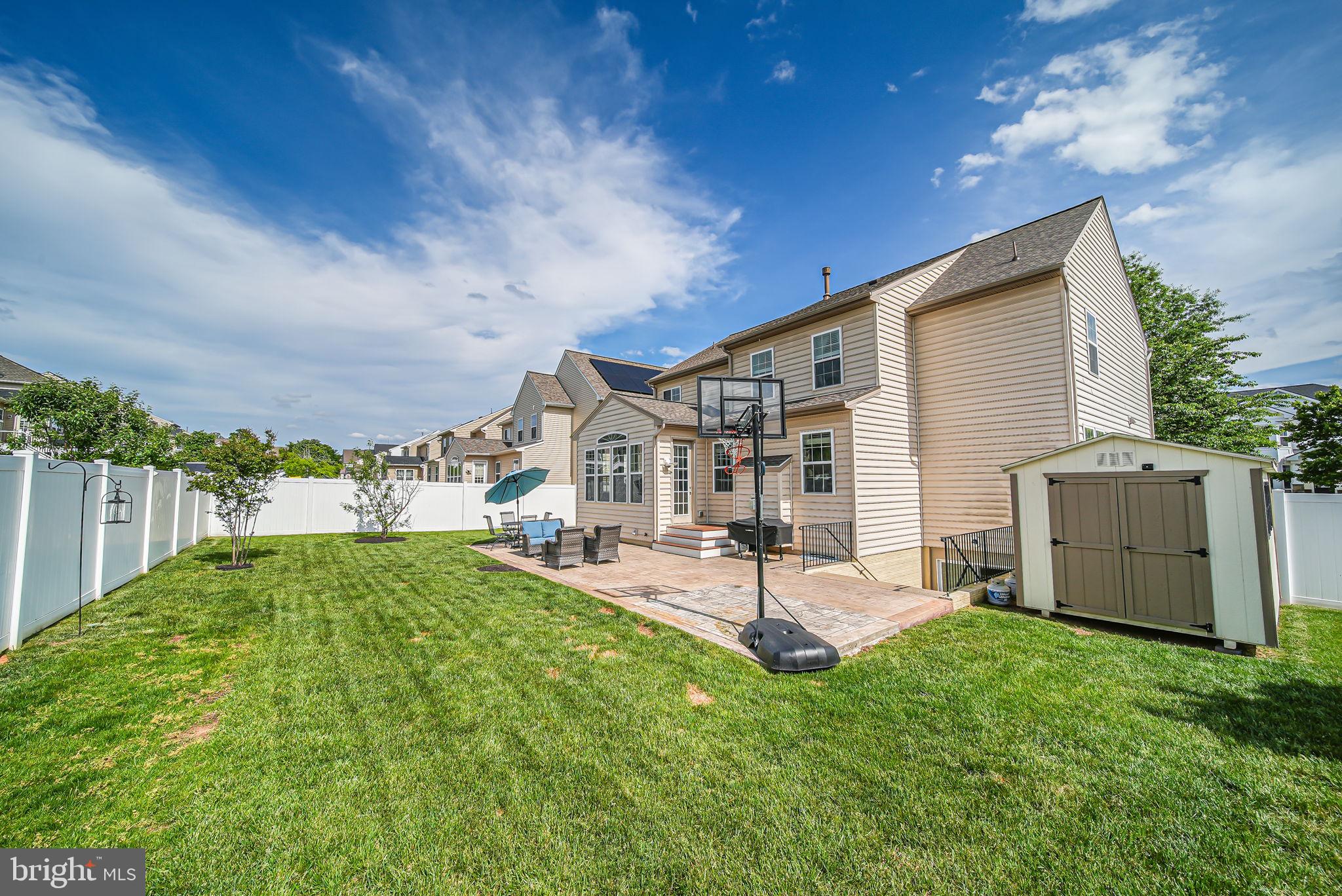 HOPE HILL CROSSING - Residential