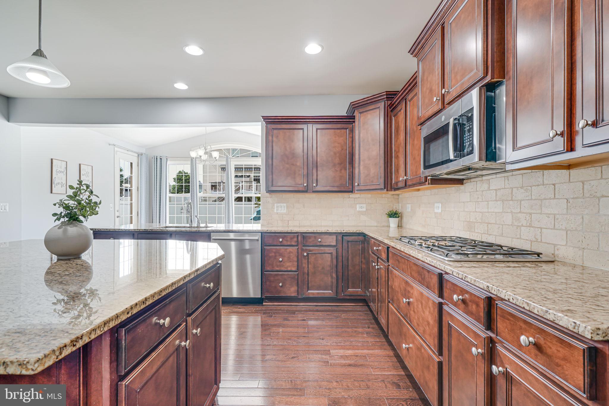 HOPE HILL CROSSING - Residential