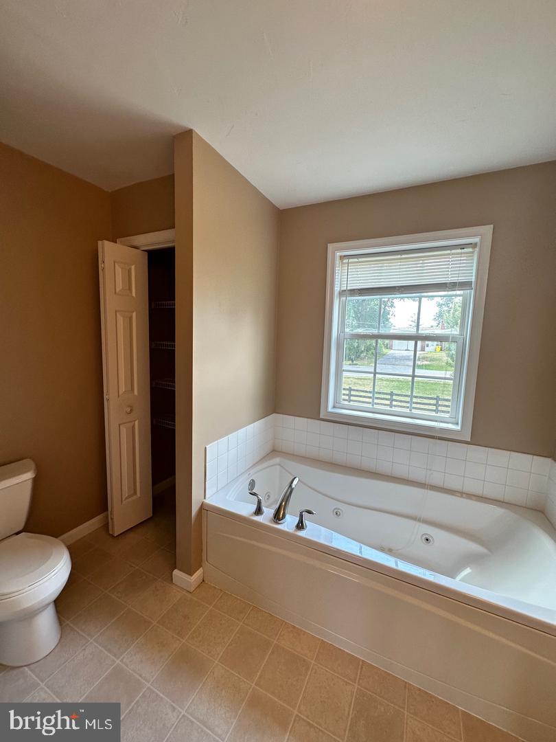 BRIDLE CREEK - Residential Lease