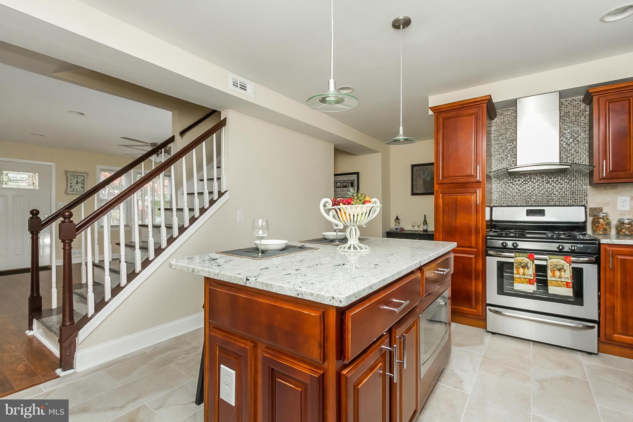 NORTHWOOD - Residential