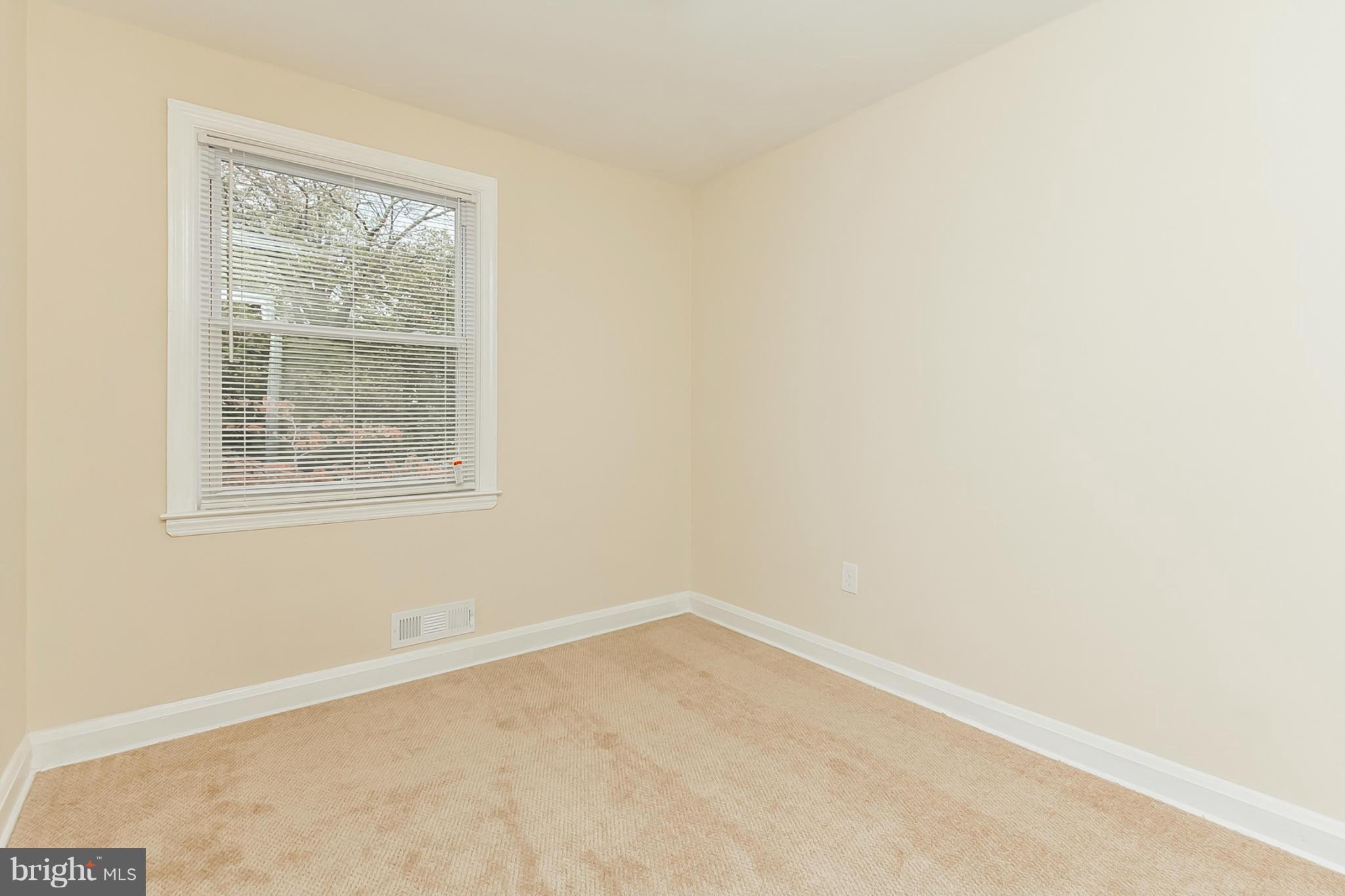 NORTHWOOD - Residential