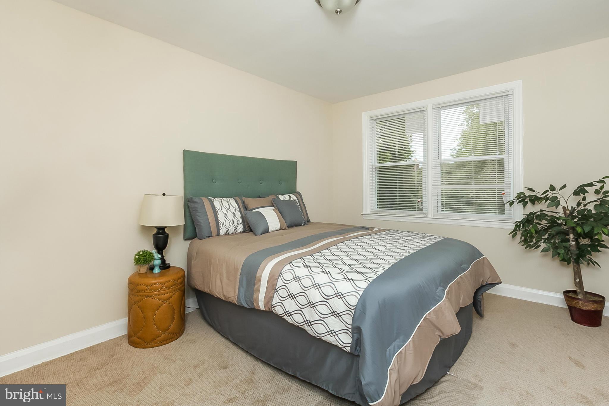 NORTHWOOD - Residential