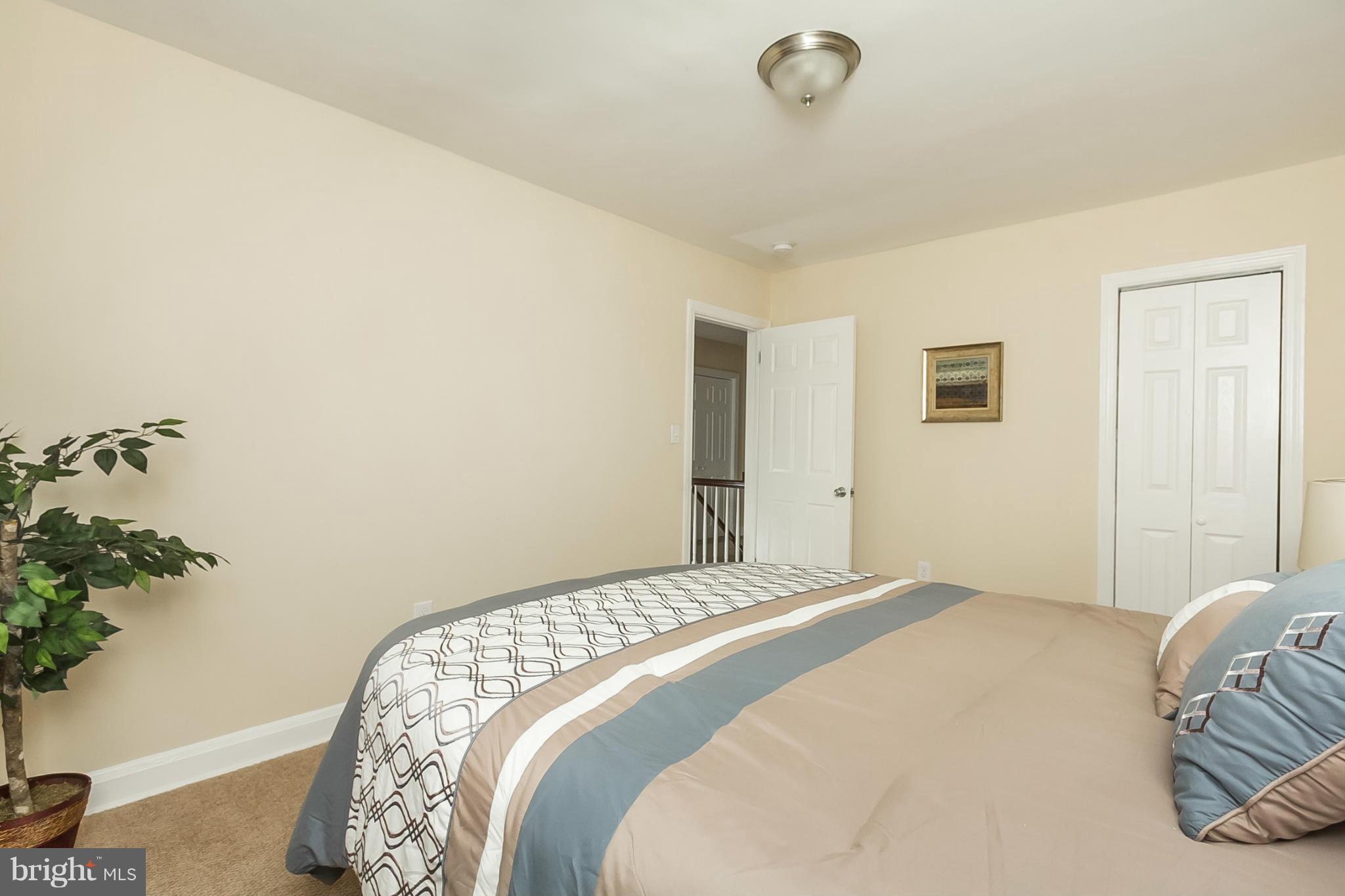 NORTHWOOD - Residential