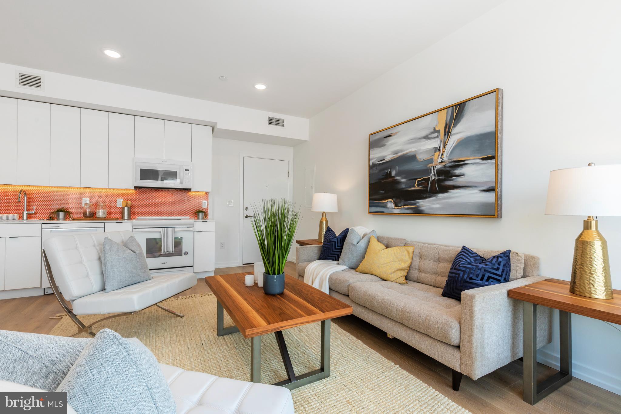 FISHTOWN - Residential Lease