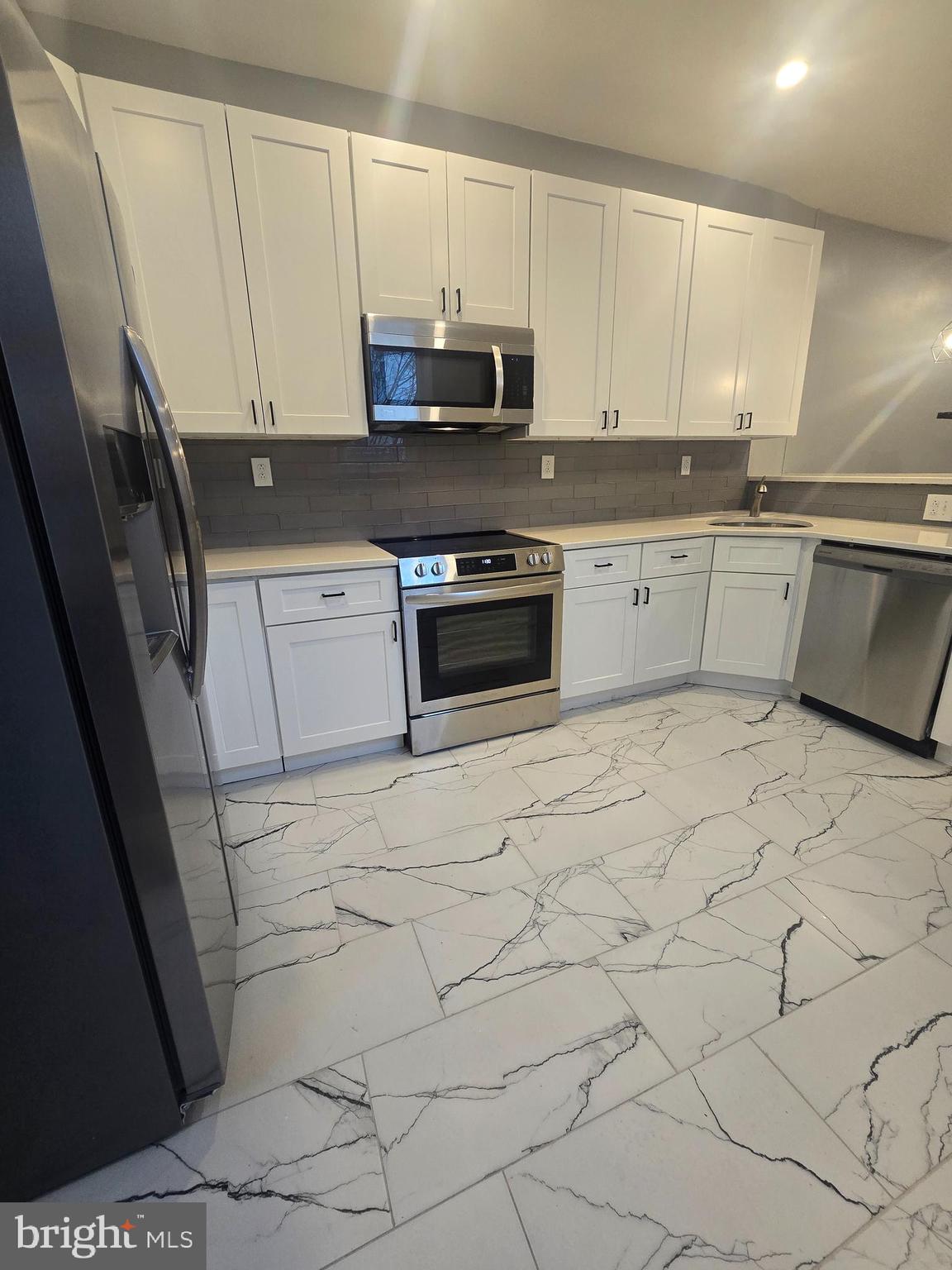 POWELTON VILLAGE - Residential Lease