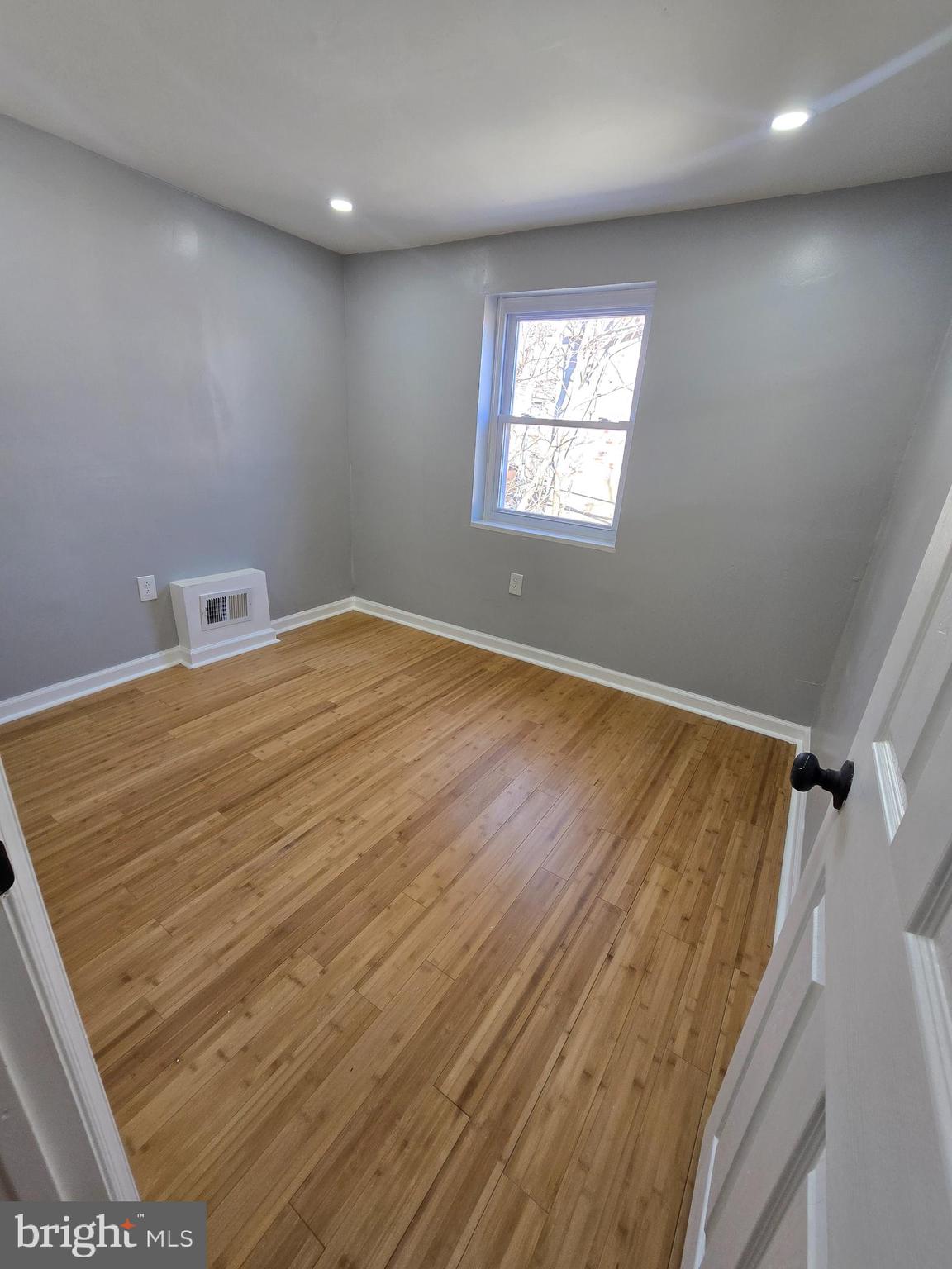 POWELTON VILLAGE - Residential Lease