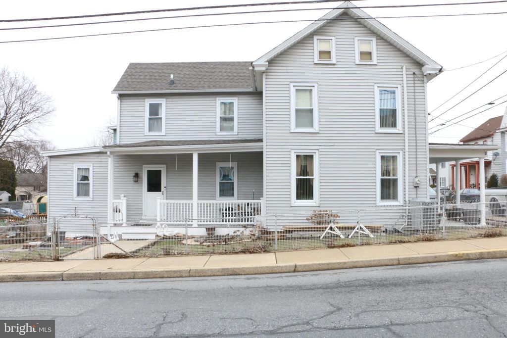 Photo of 87 E Franklin Street, EPHRATA, PA 17522 (MLS # PALA2084194)